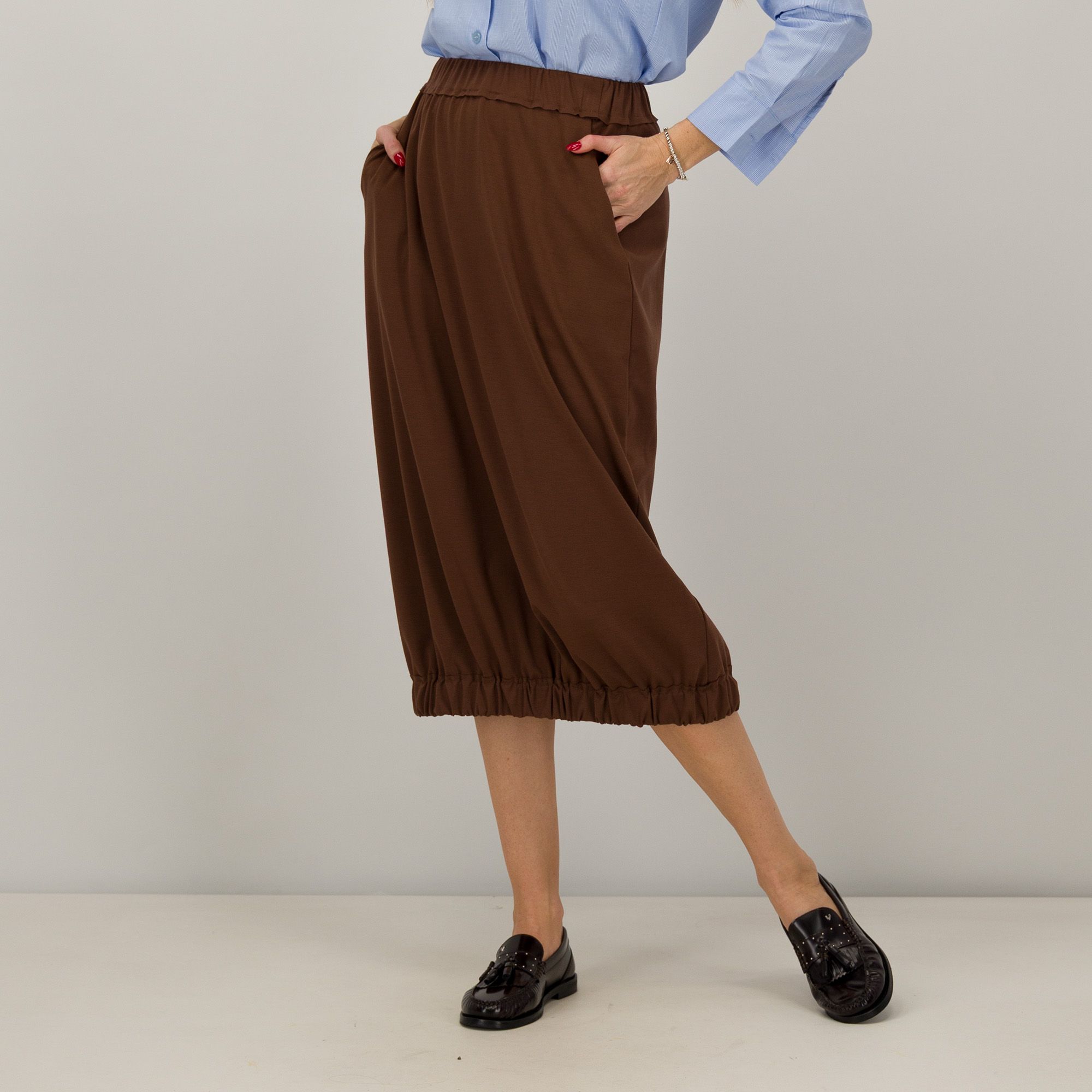 Lucrezia Sciortino
Gonna balloon
in punto Milano
con elastico