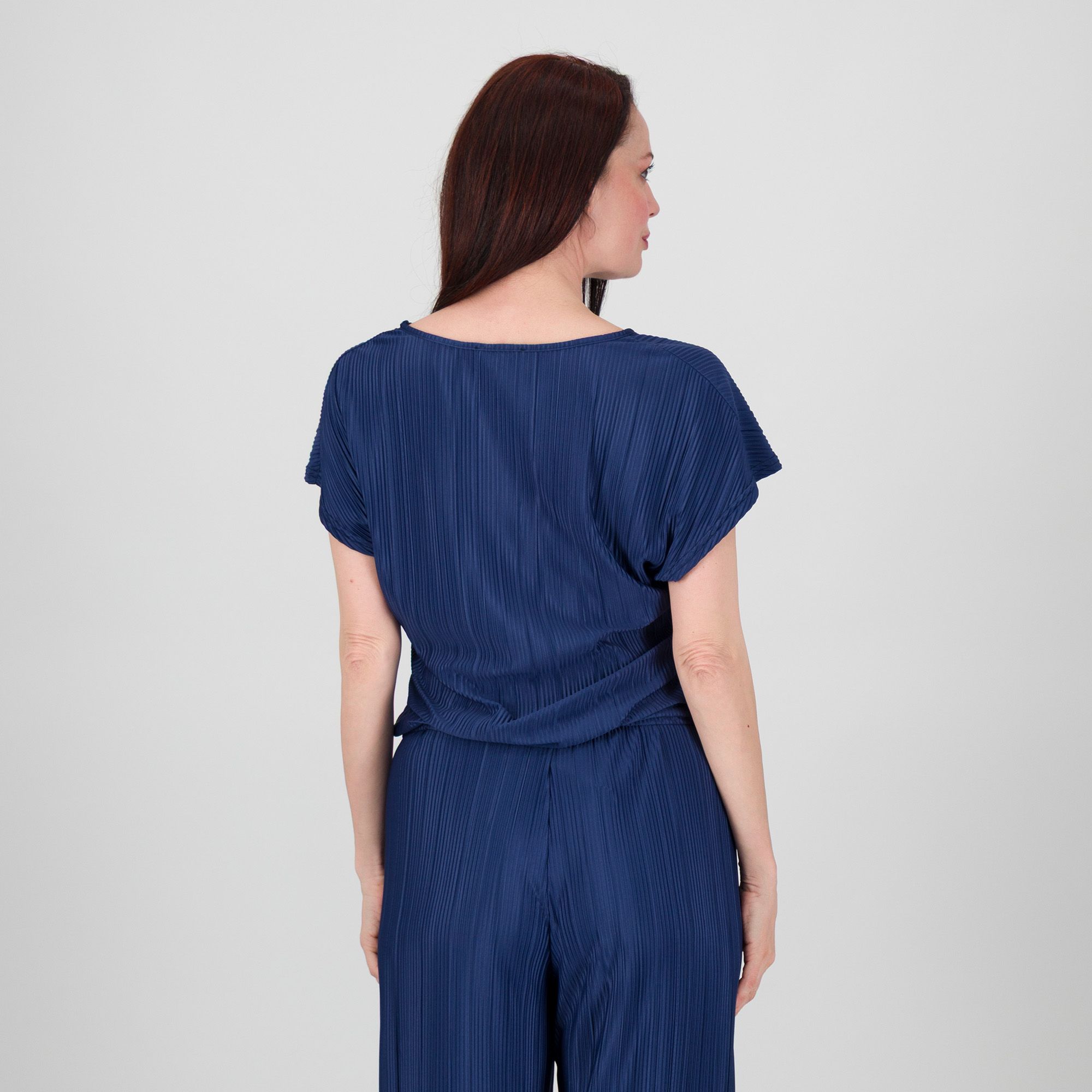 Officina della Moda Maglia con maniche corte e scollo tondo