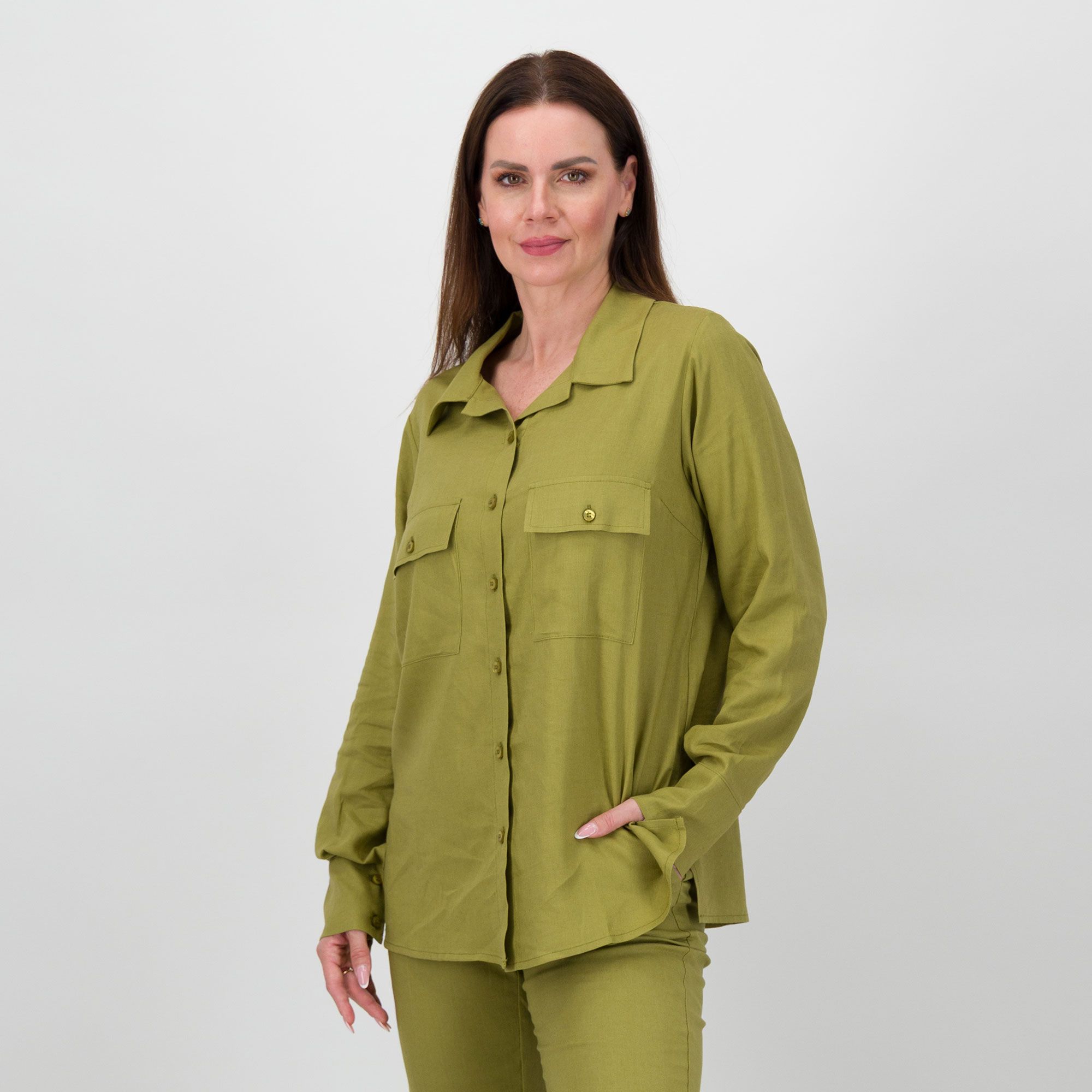 Caterina Lancini
Camicia a maniche
lunghe in viscosa e
lino