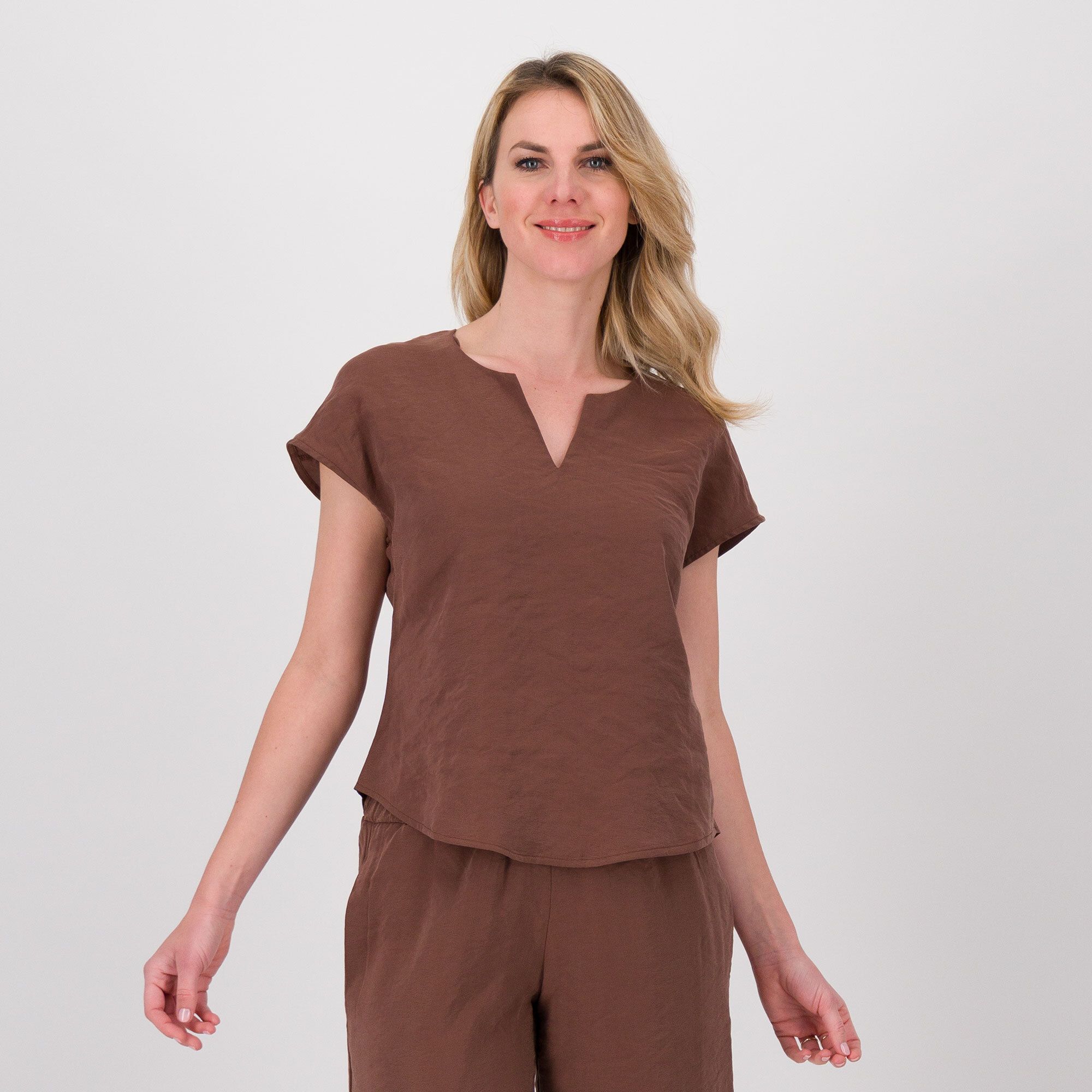 Image of M’ama Blusa sciancrata in misto modal con zip dietro061