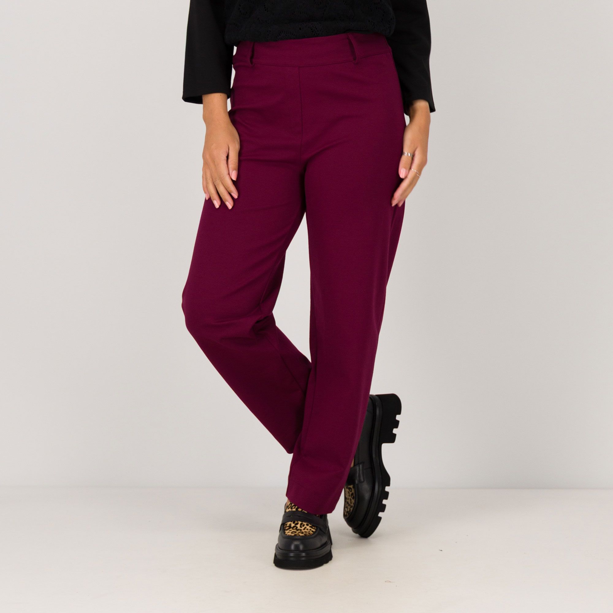 Enjoy Tricot
Pantaloni in punto
Roma stretch
con passanti