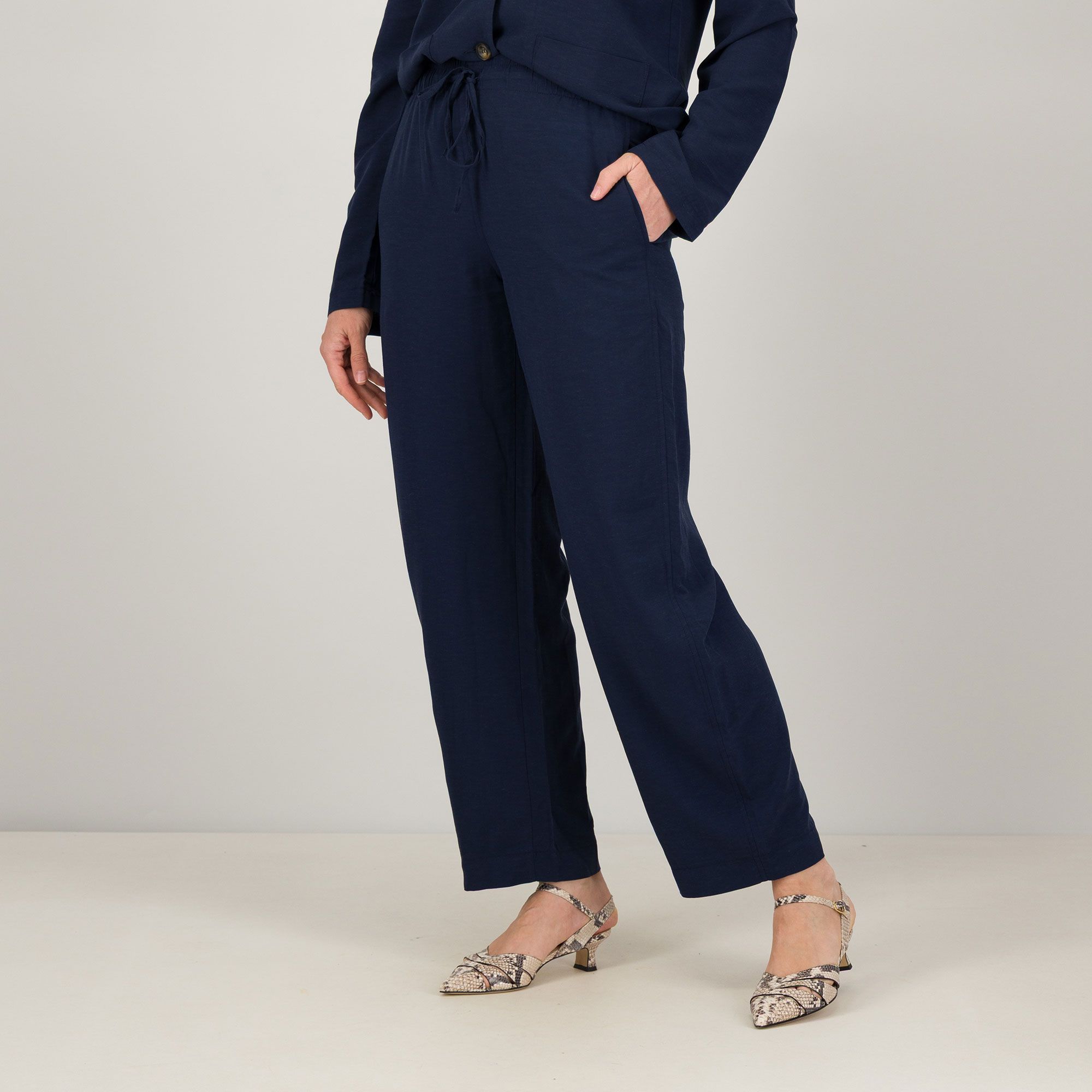 Lucrezia Sciortino Pantaloni jogger linea a carota con elastico