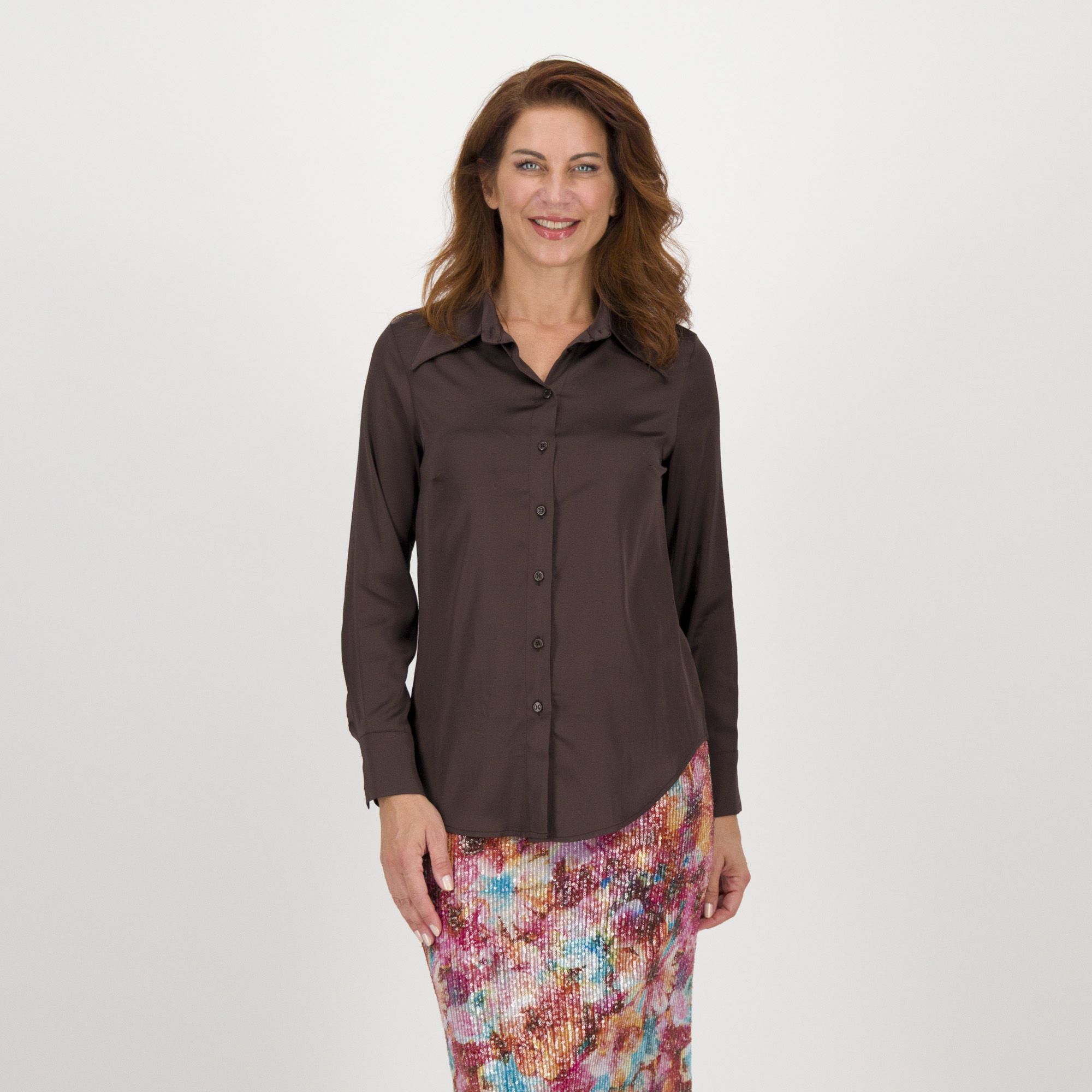 Caterina Lancini
Camicia in raso di
viscosa a maniche
lunghe