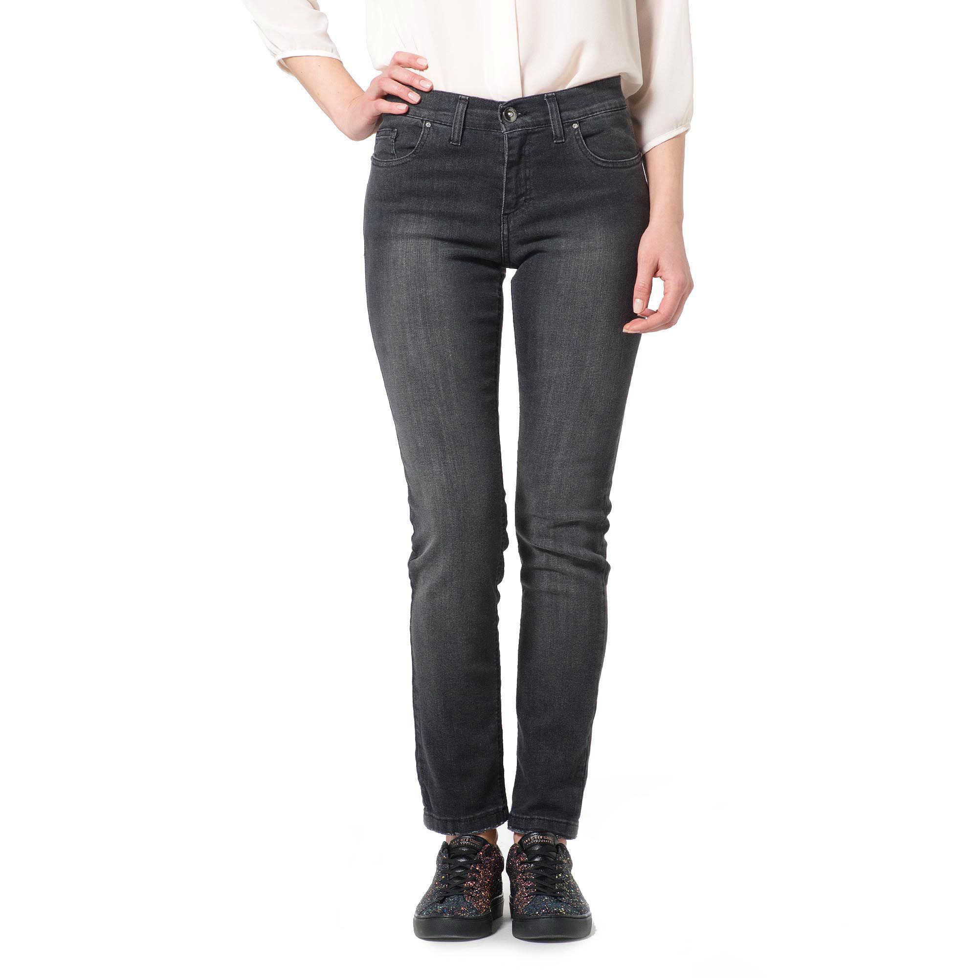 AMBRA JEANS
Jeans super stretch
Modello 5 tasche
Gamba dritta
Made in Italy