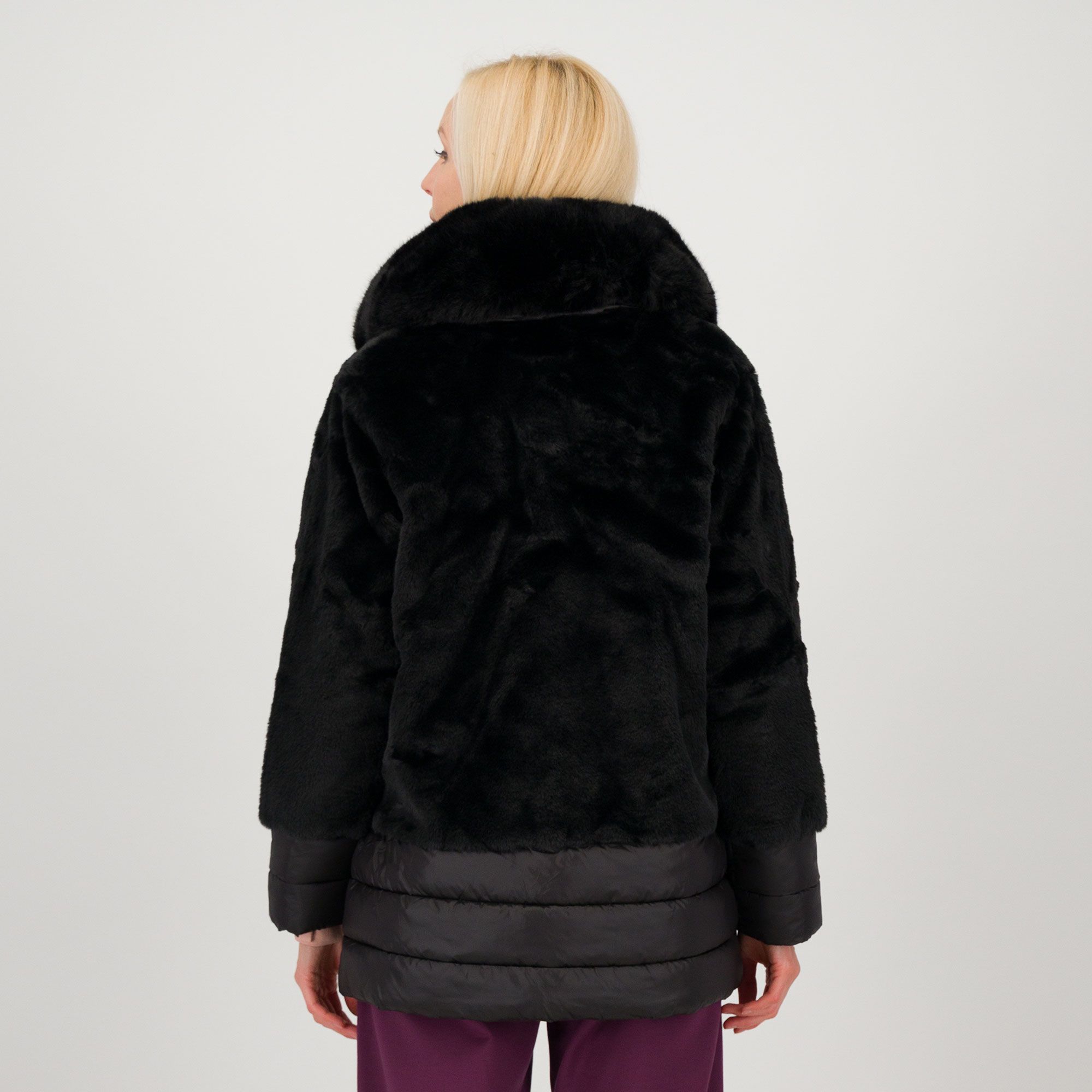 TOG24 Gibson Giacca Leggera Imbottita Da Donna, Calda E Morbida, Resistente Al Vento, Nero, Taglia 46.