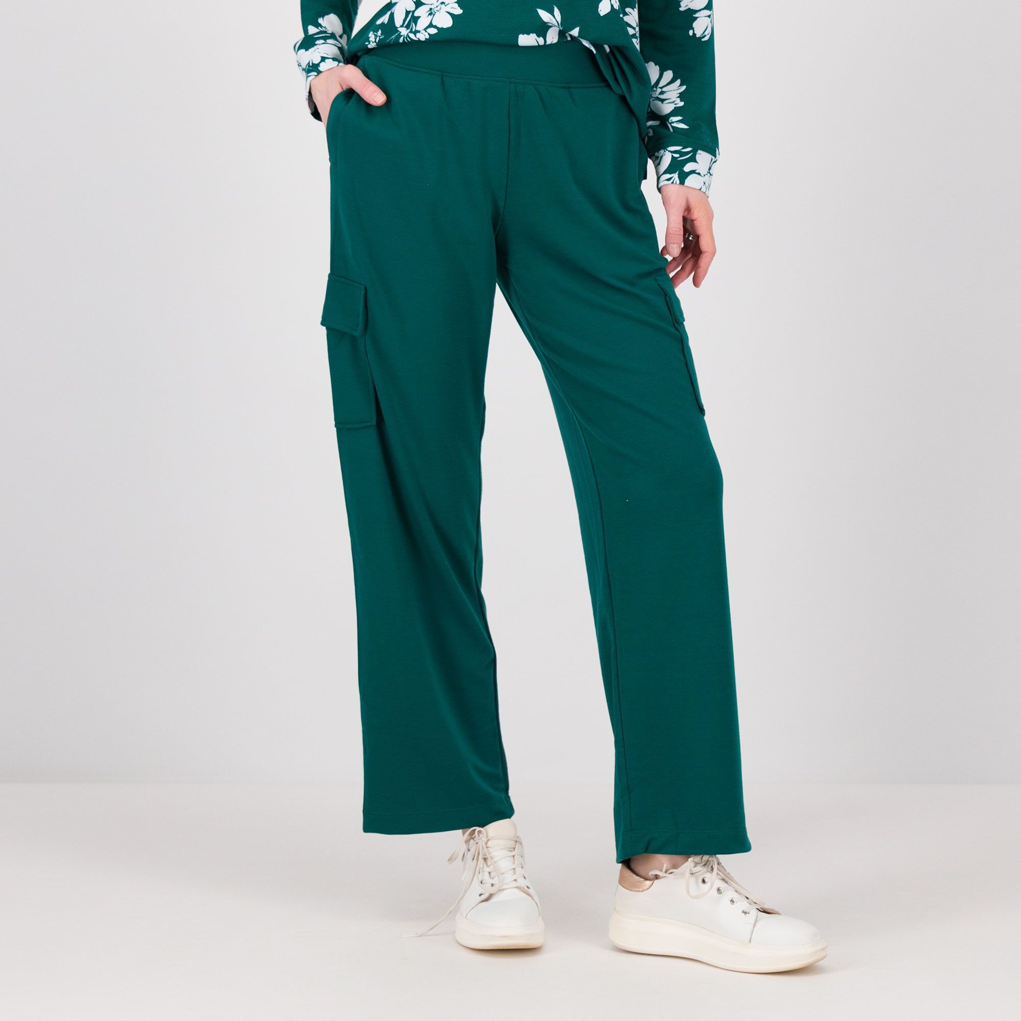 Image of Cuddl Duds Pantaloni dritti modello cargo in maglia061