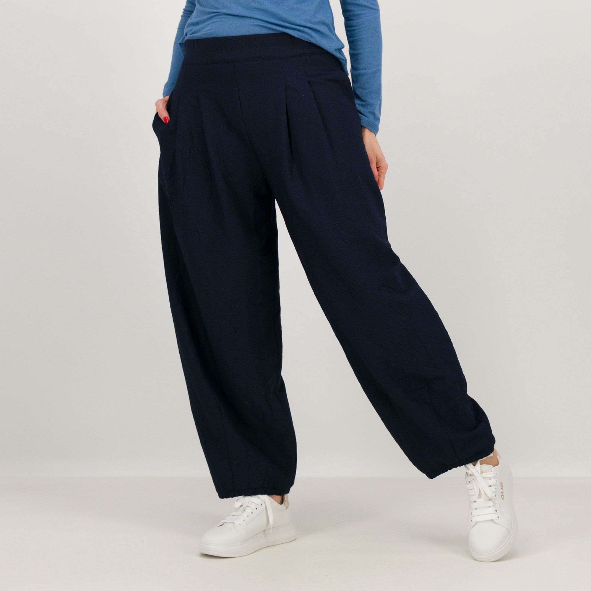 Caterina Lancini Pantaloni in tessuto gabardina con tasche inserite nel fianco