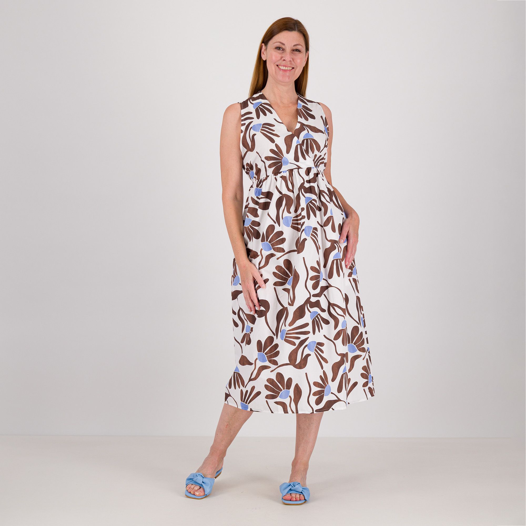 Palazzo Moda
Abito midi
smanicato
in cotone fantasia