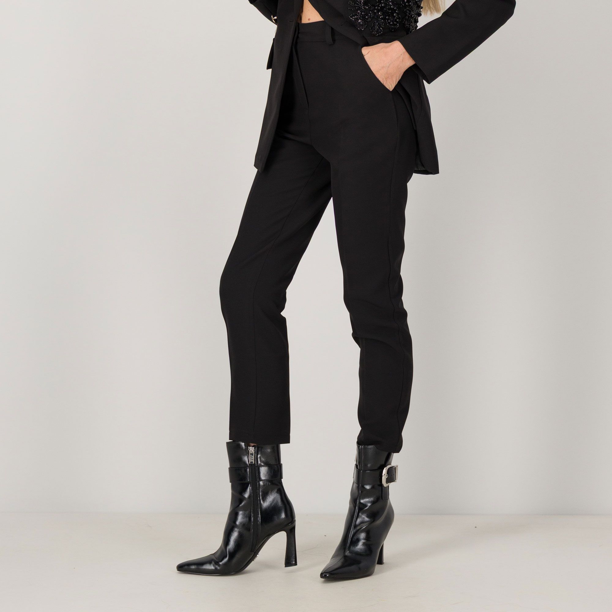 Stefano Ghilardi
Pantaloni a sigaretta