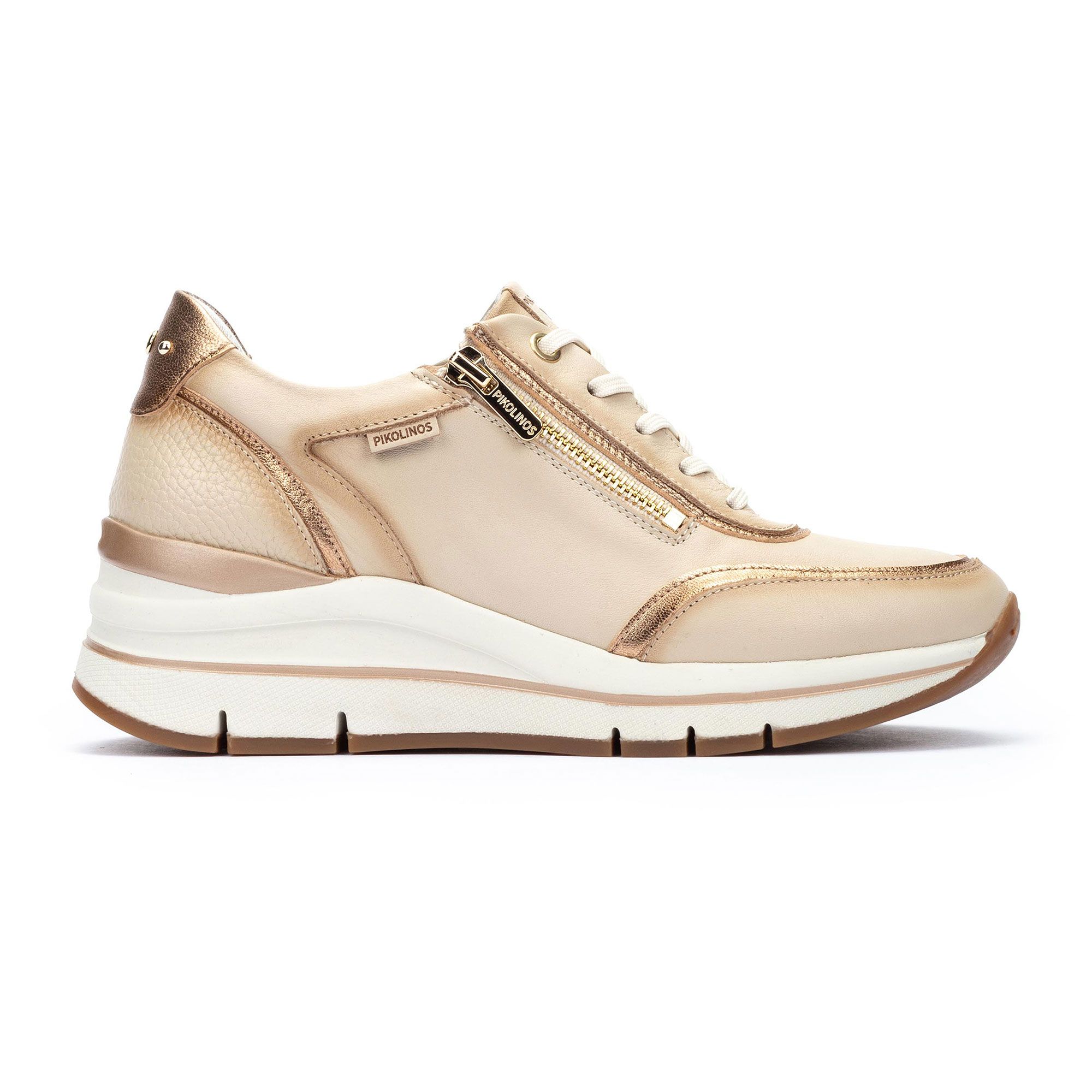 Pikolinos
Sneaker in pelle
con cuciture in
rilievo e suola 6 cm