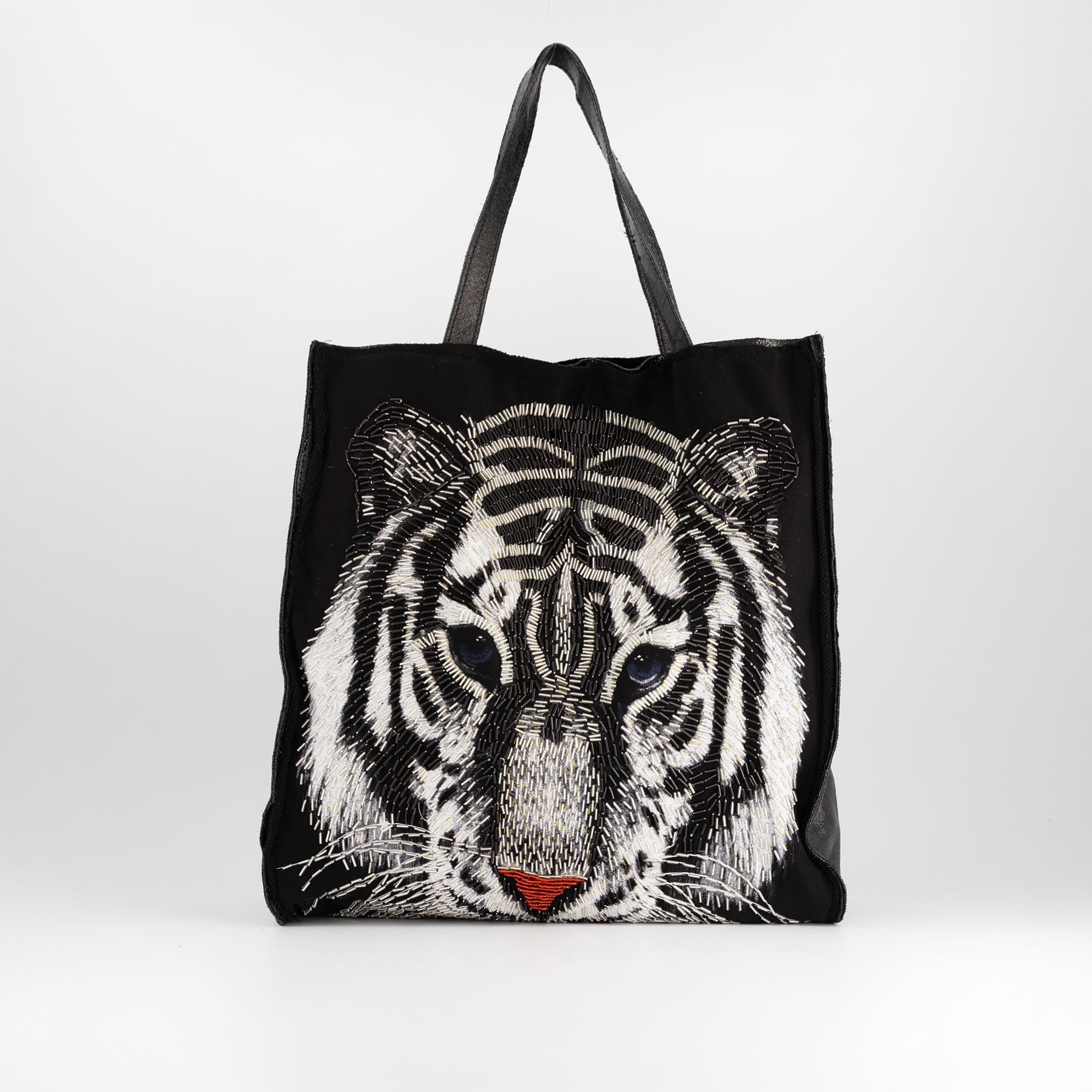 Stefano Ghilardi
Borsa a spalla
in pelle con
disegno di tigre