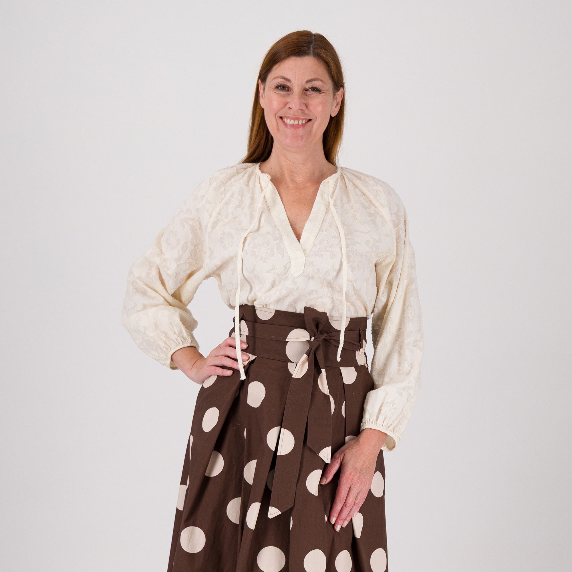 PALAZZO MODA
Blusa a maniche
lunghe con scollo
a V in cotone devoré