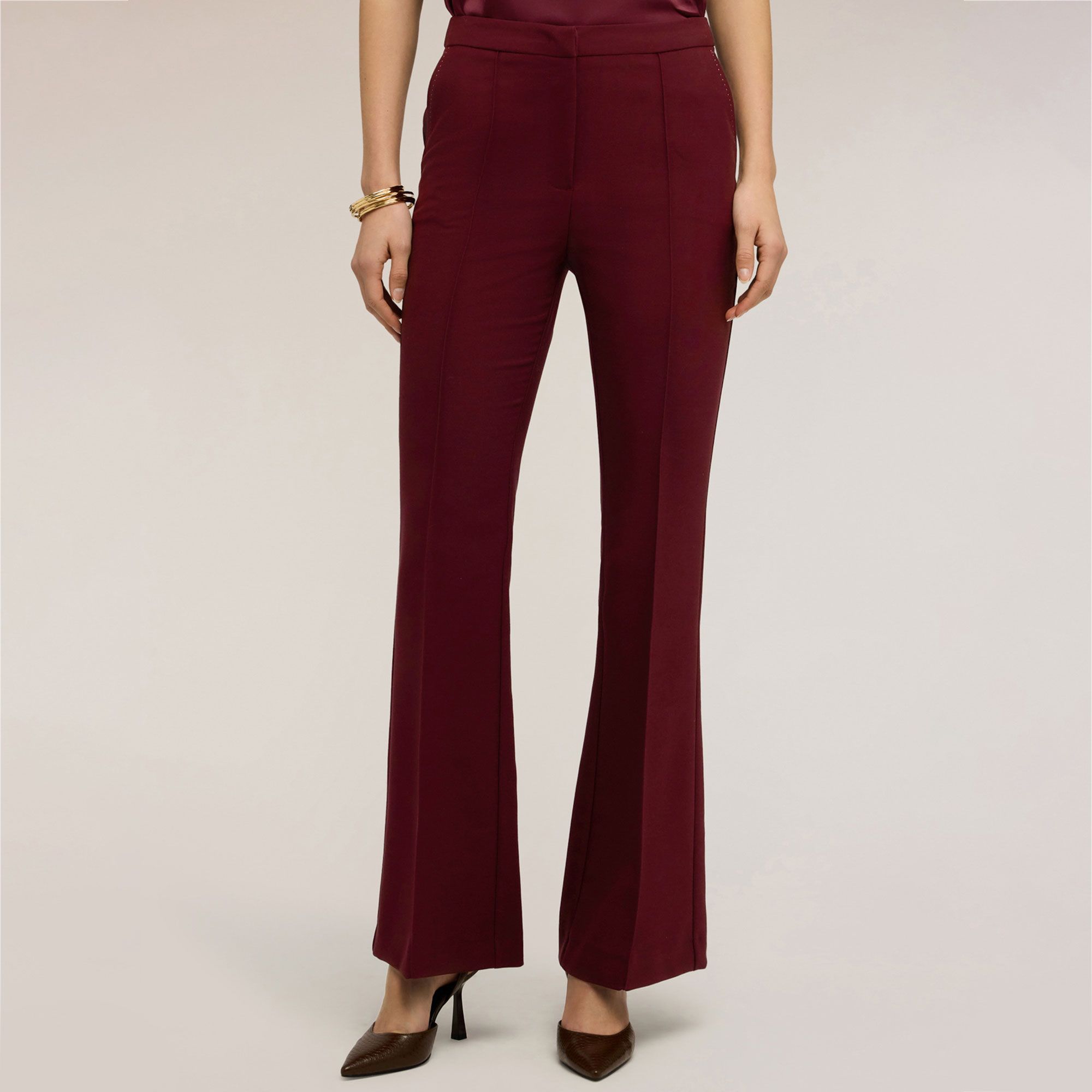 Motivi
Pantaloni flare
con tasche