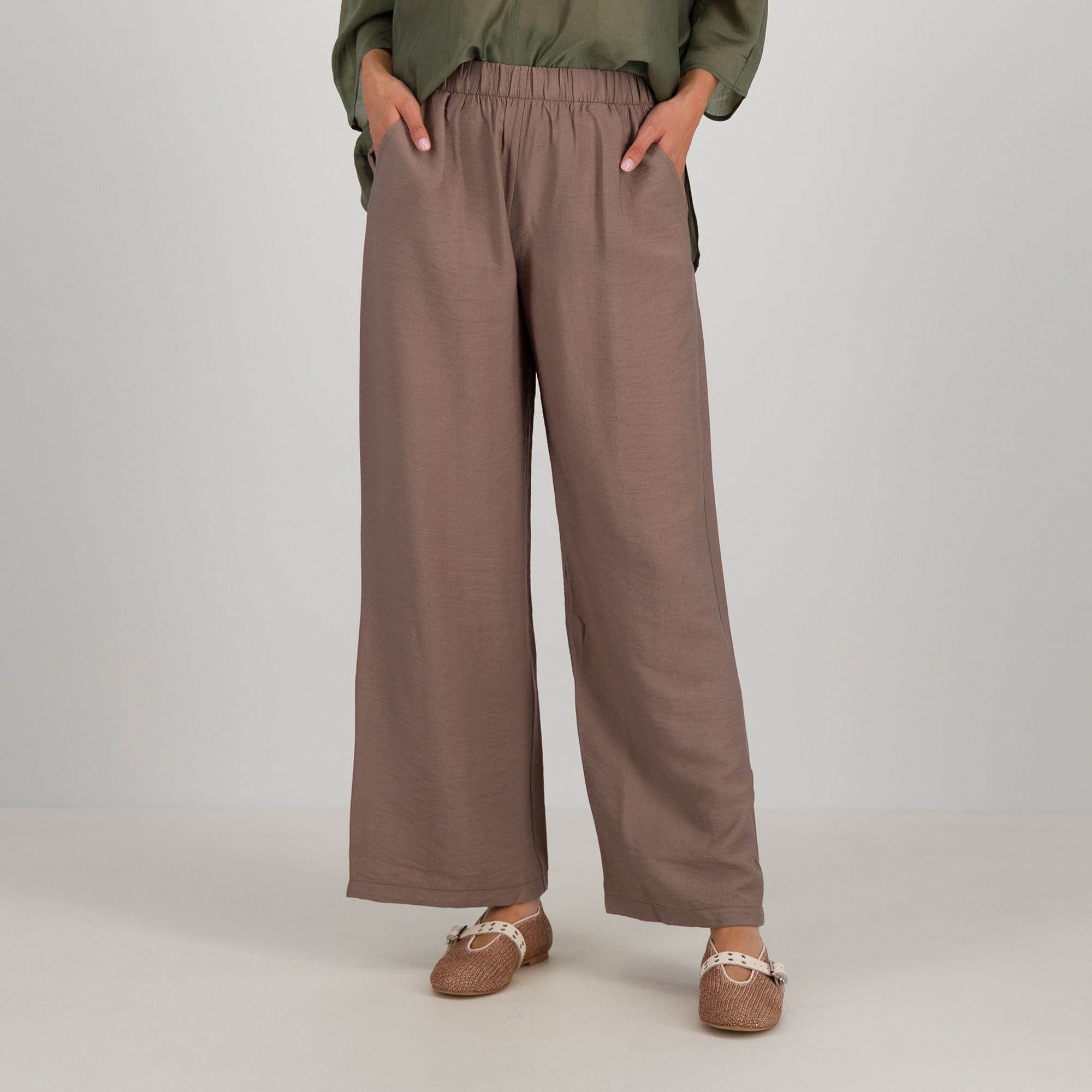 M’ama
Pantaloni palazzo
in misto viscosa
con elastico