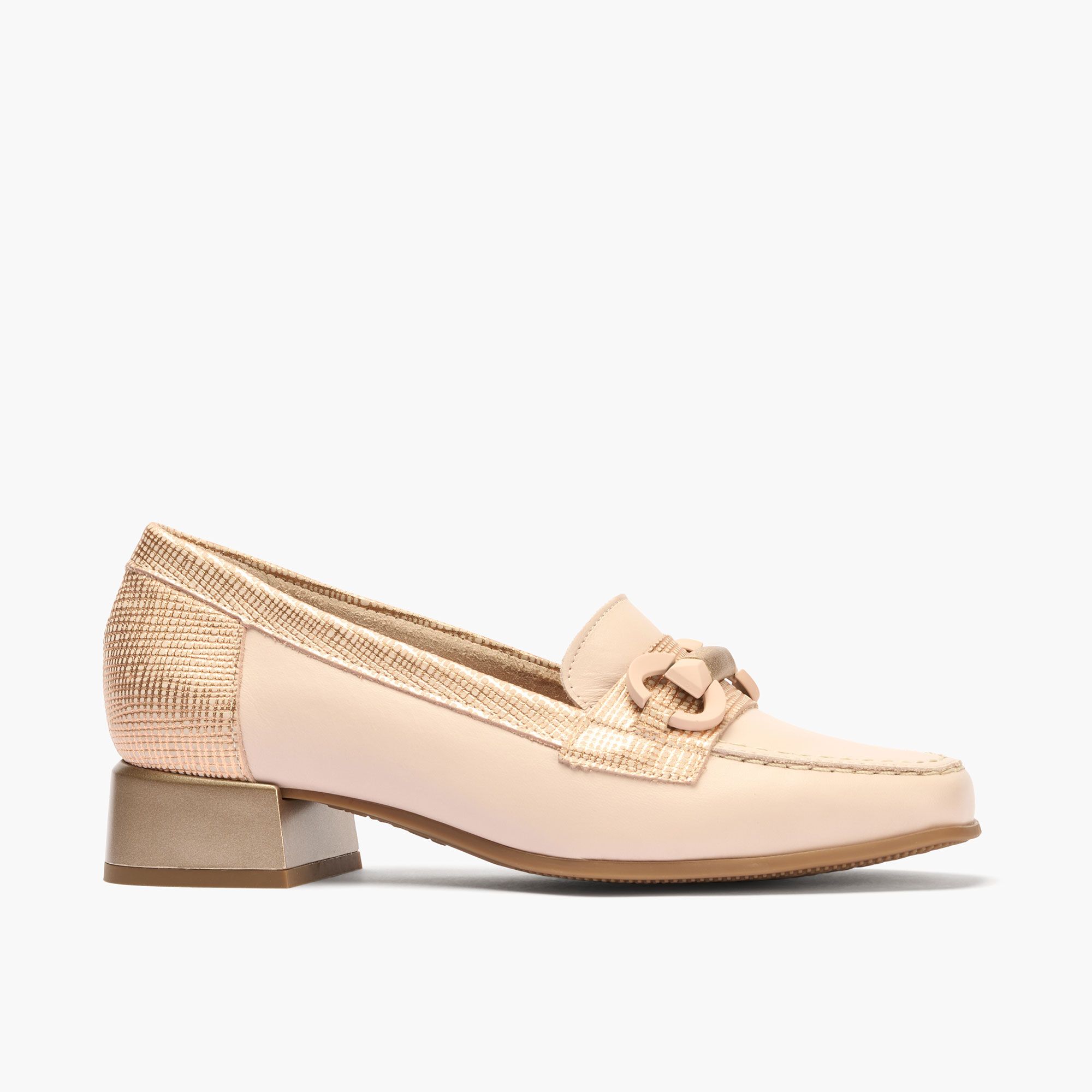 Pitillos
Mocassini in pelle
con morsetto
e tacco 3,5 cm