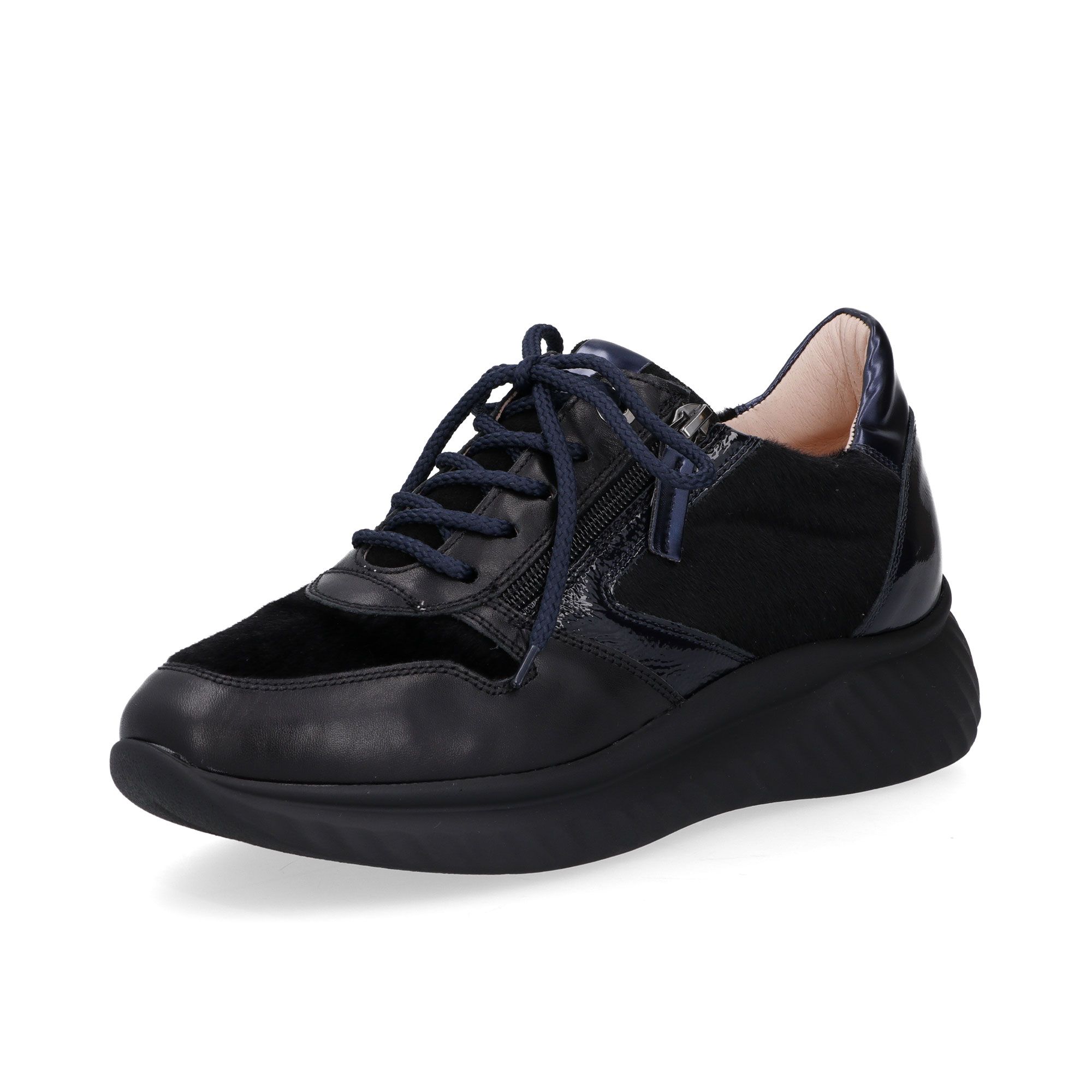 Soffice Sogno
Sneaker tomaia in
pelle con inserti
e suola 5 cm
