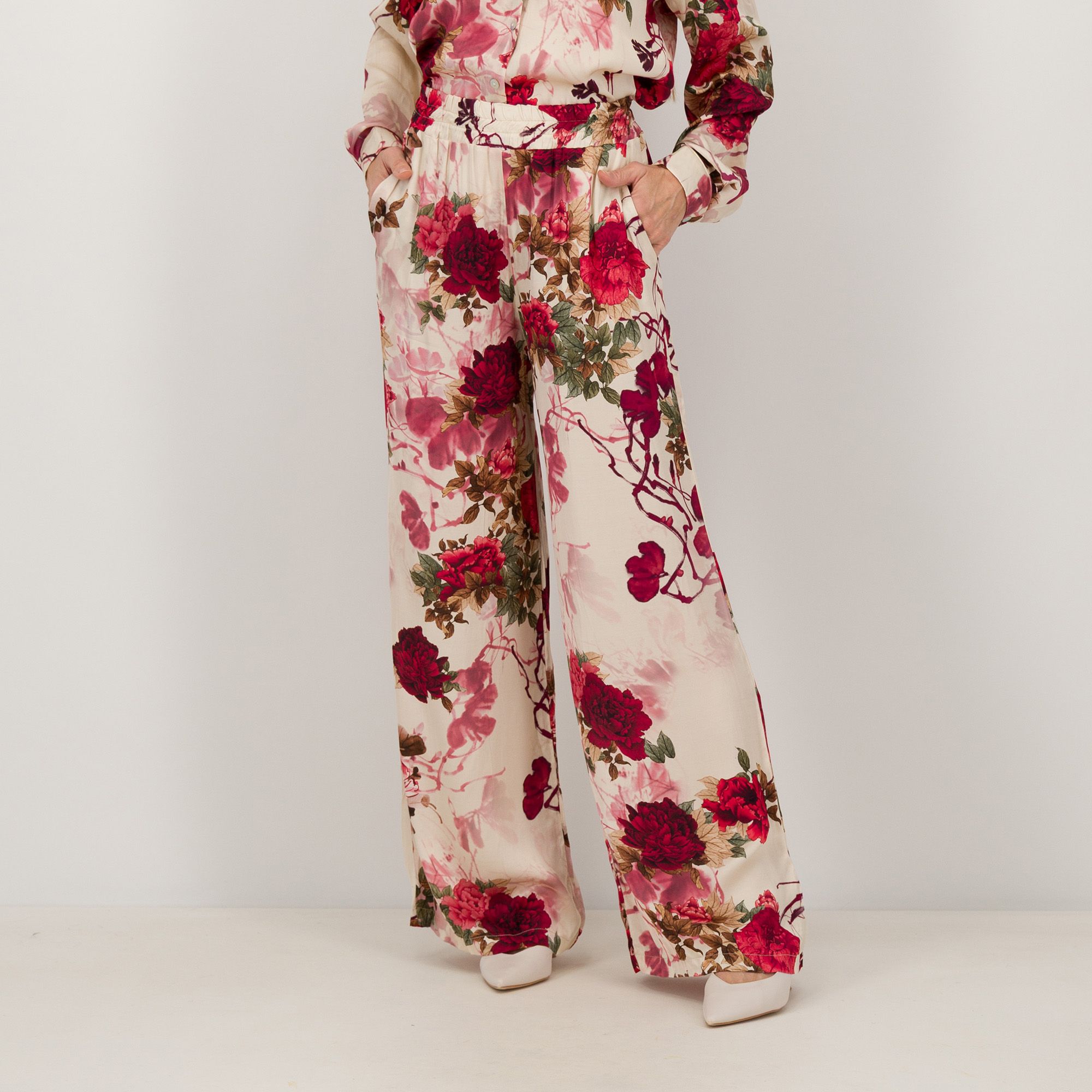 Angela Mele Milano
Pantaloni
palazzo fantasia
con elastico