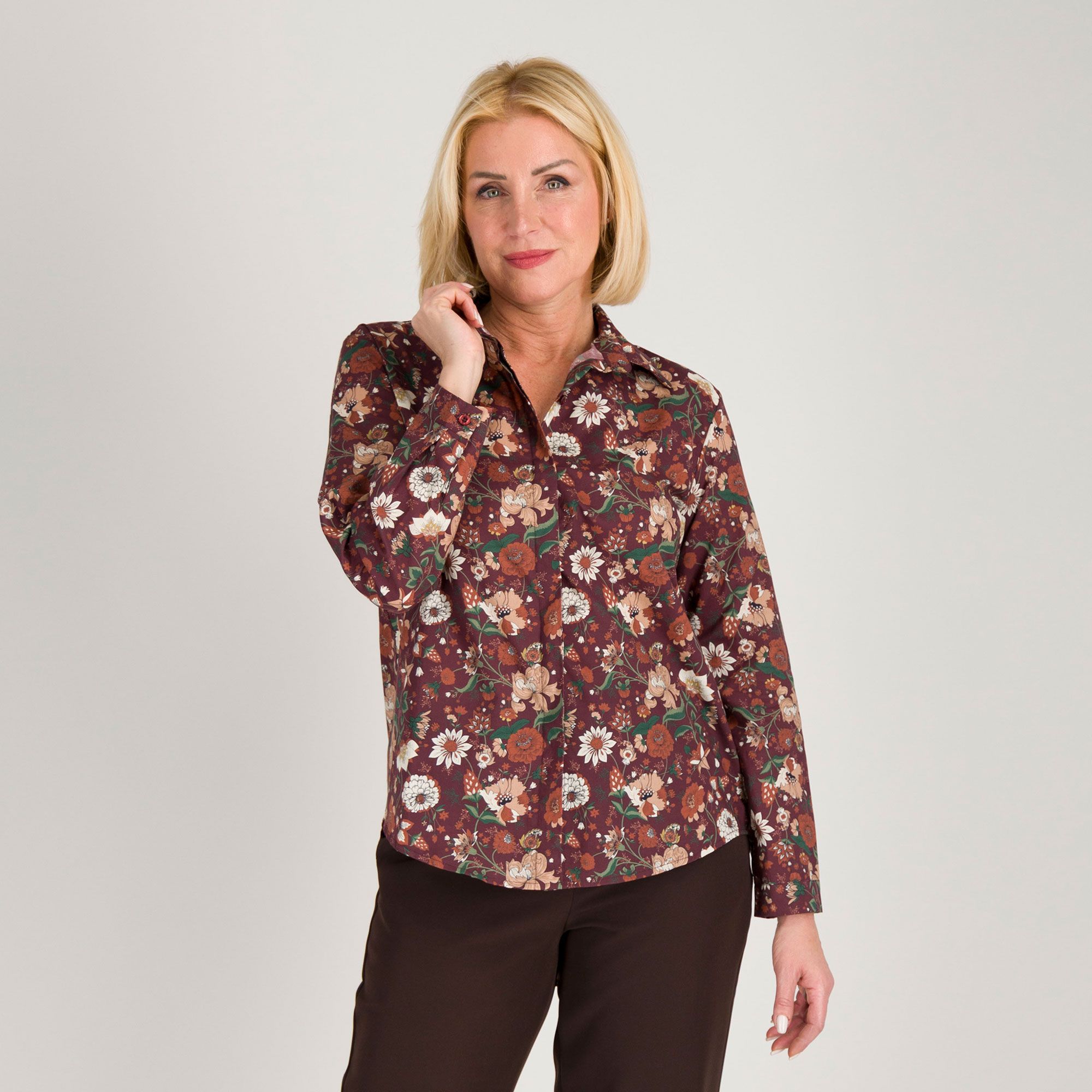 Enjoy
Camicia in mussola
di cotone fantasia