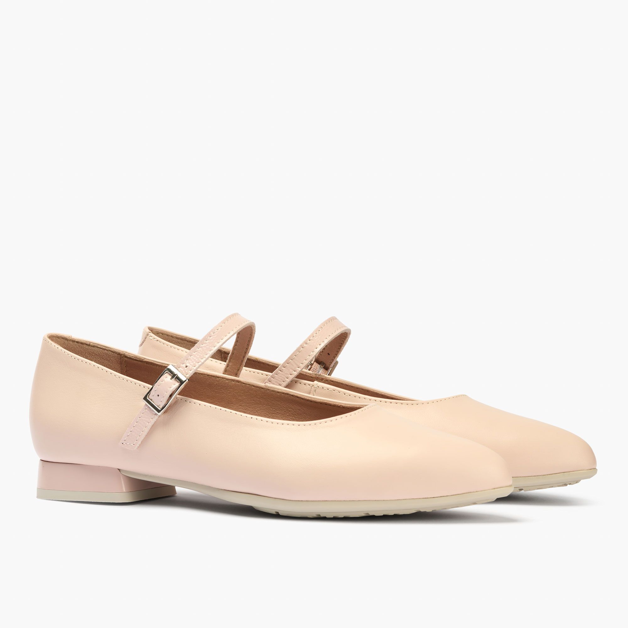 Pitillos
Mary Jane in pelle
con cinturino e
tacco 2 cm