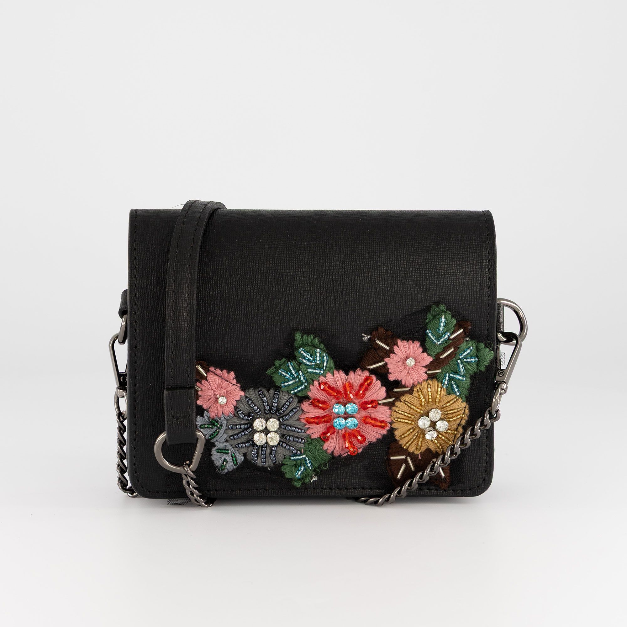 Stefano Ghilardi
Borsa in pelle
saffiano a tracolla
con ricamo floreale