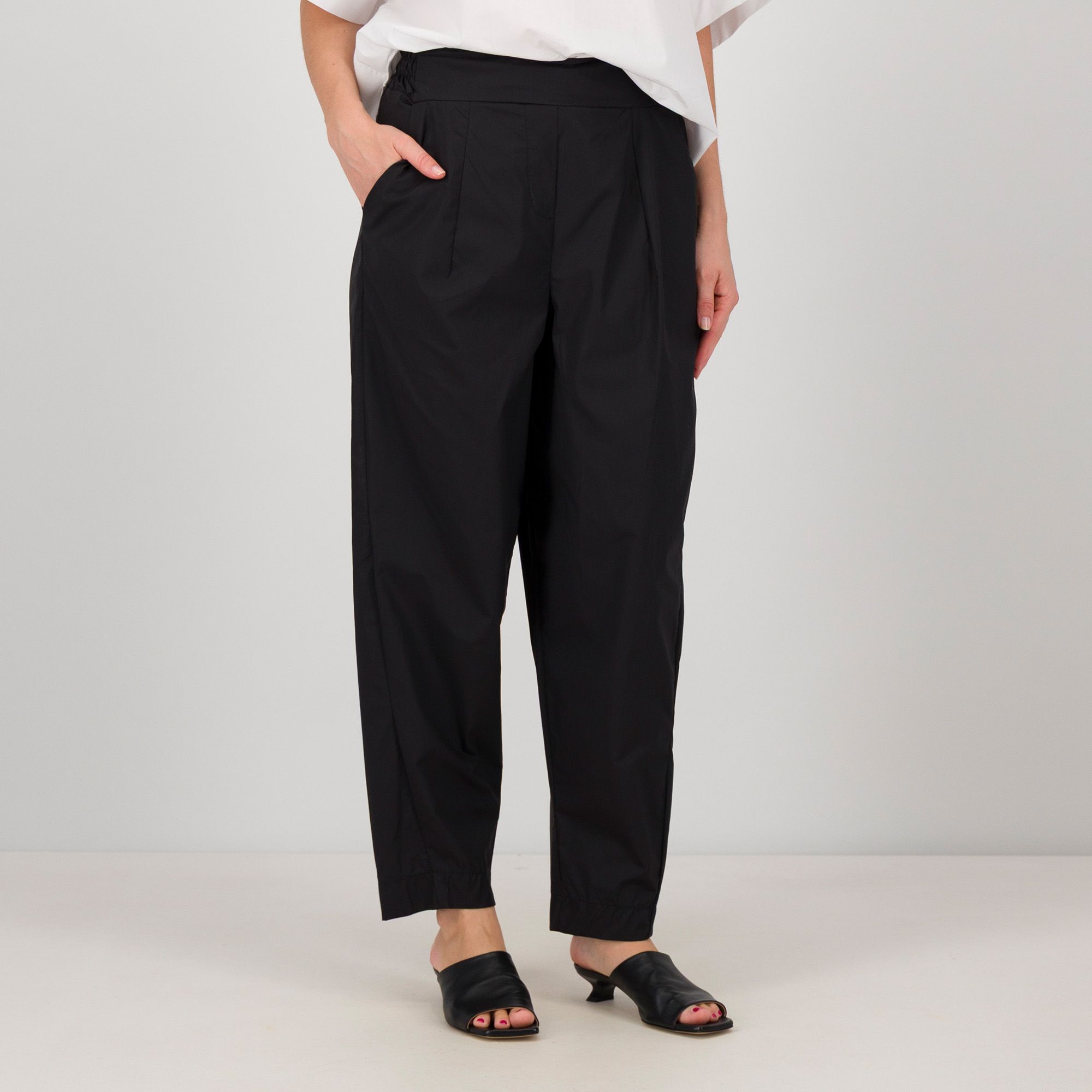 Lucrezia Sciortino Pantaloni balloon in cotone con elastico