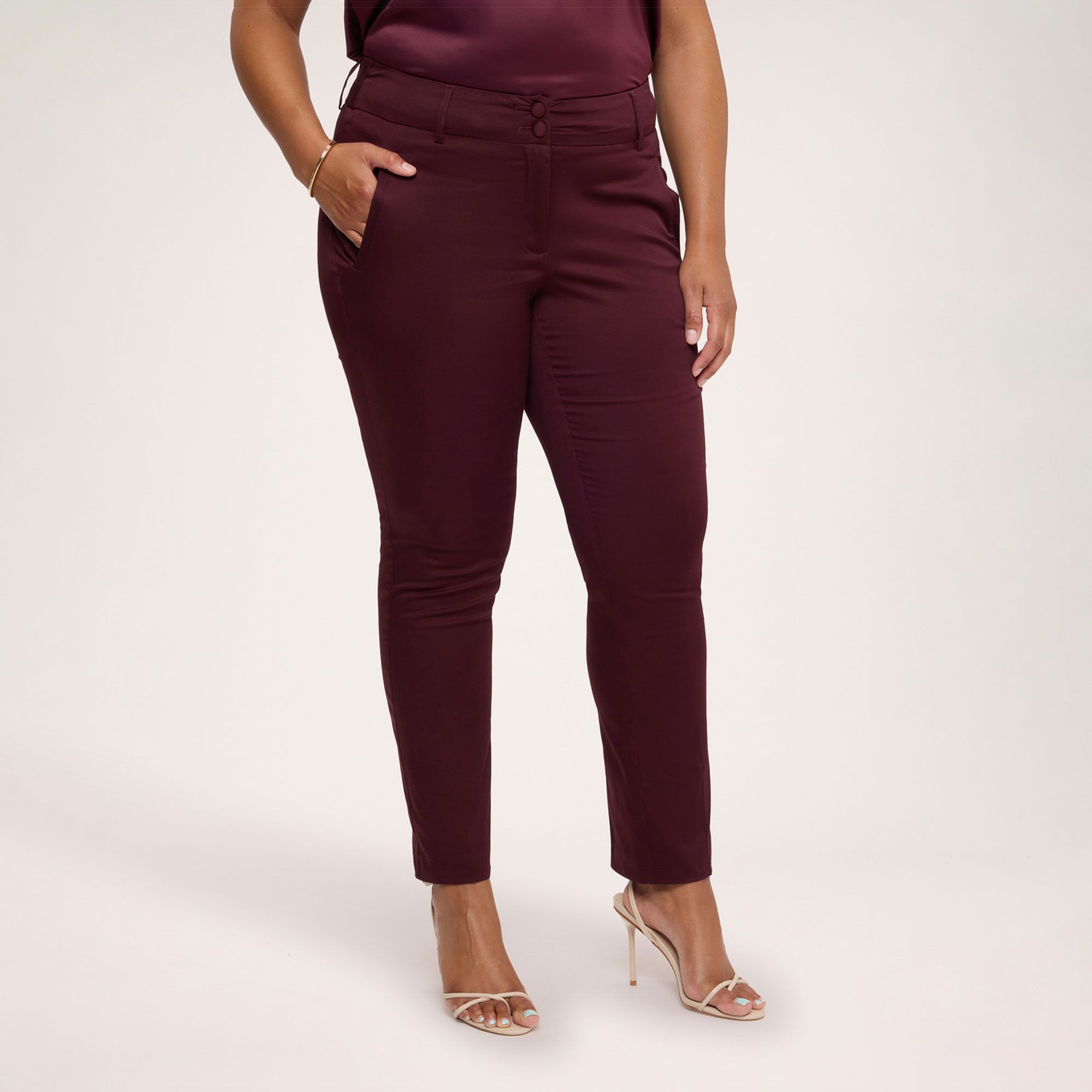 Fiorella Rubino
Pantaloni New York
in cotone con
elastico