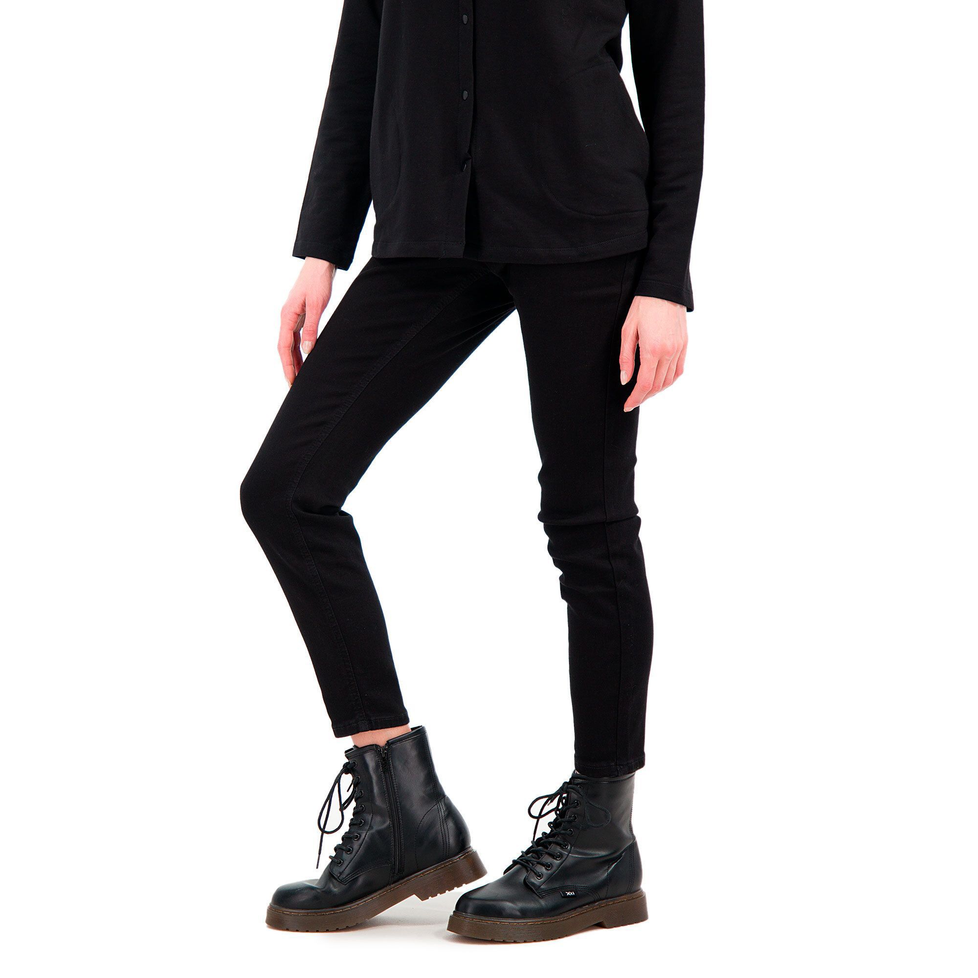 Denim & Co
Pantaloni slim
Tessuto di cotone
stretch effetto denim
Vita elasticata