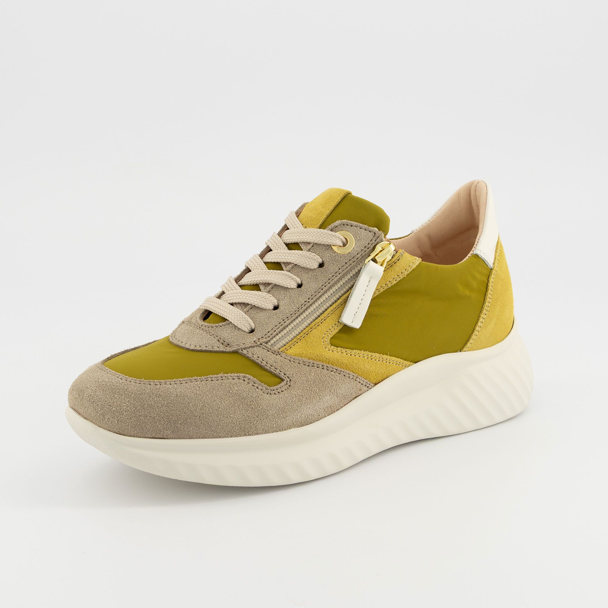 Soffice Sogno Sneaker in pelle scamosciata con suola 5 cm