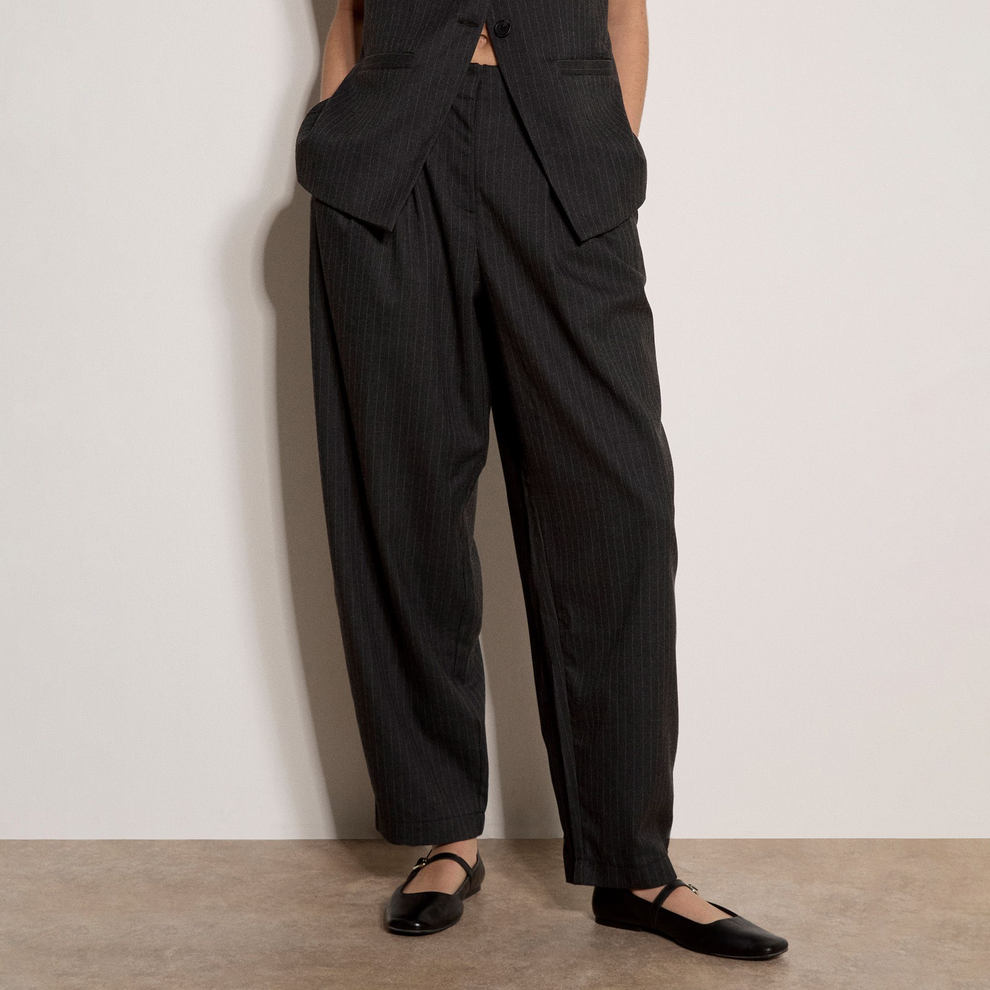 Apricot
Pantaloni ampi
con elastico