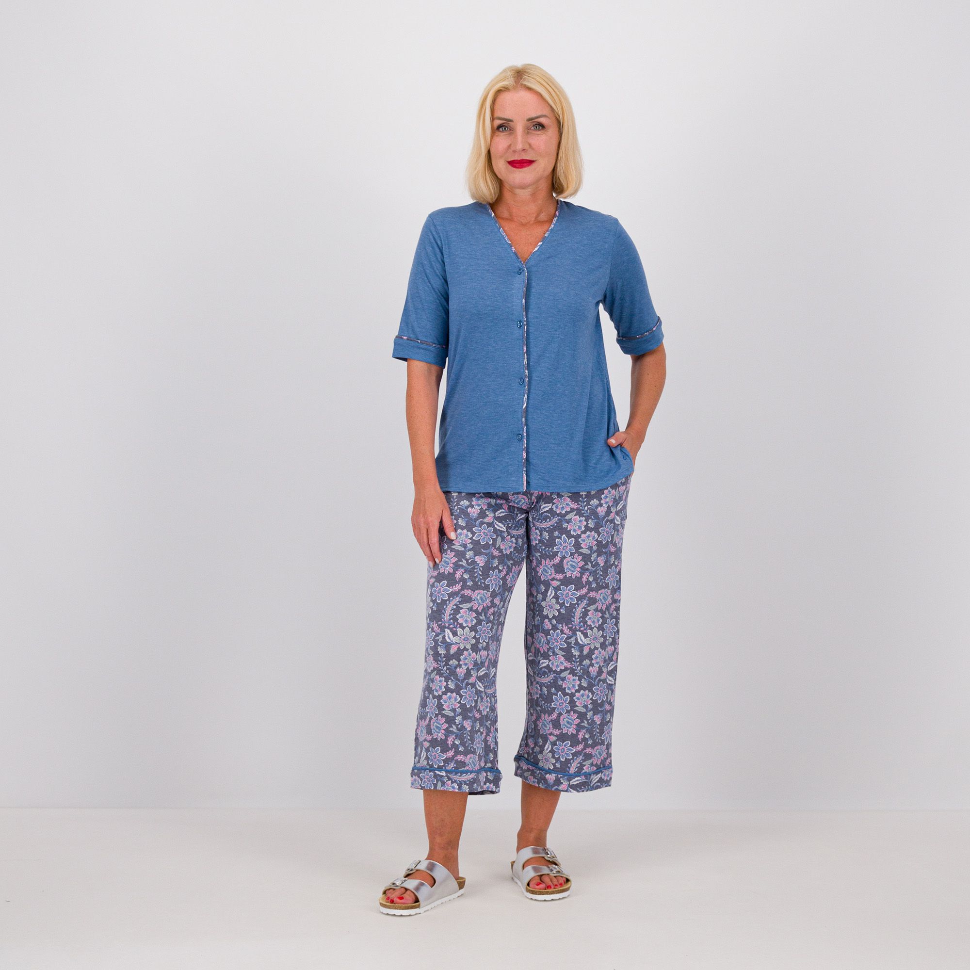 QVC Cuddle Duds Pigiama in jersey con maniche corte e pantaloni lunghi