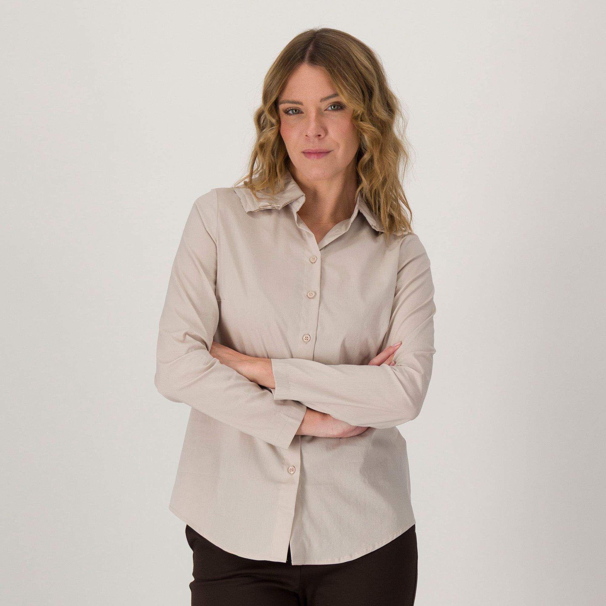 Caterina Lancini
Camicia in popeline
di cotone a
maniche lunghe