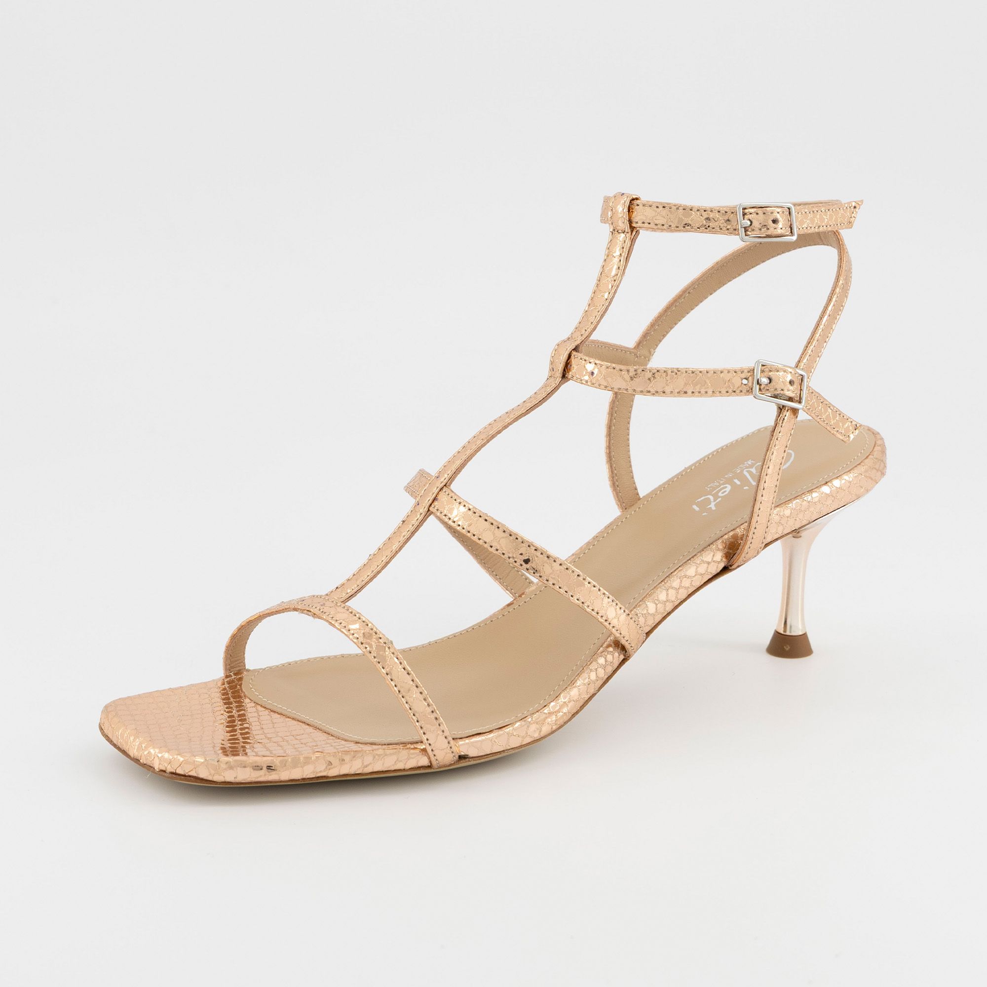 Galieti
Sandali a T in pelle
laminata con 3
fascette, tacco 6,5cm