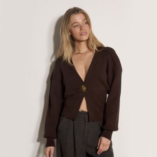 Apricot
Cardigan a maniche
lunghe con scollo a V
