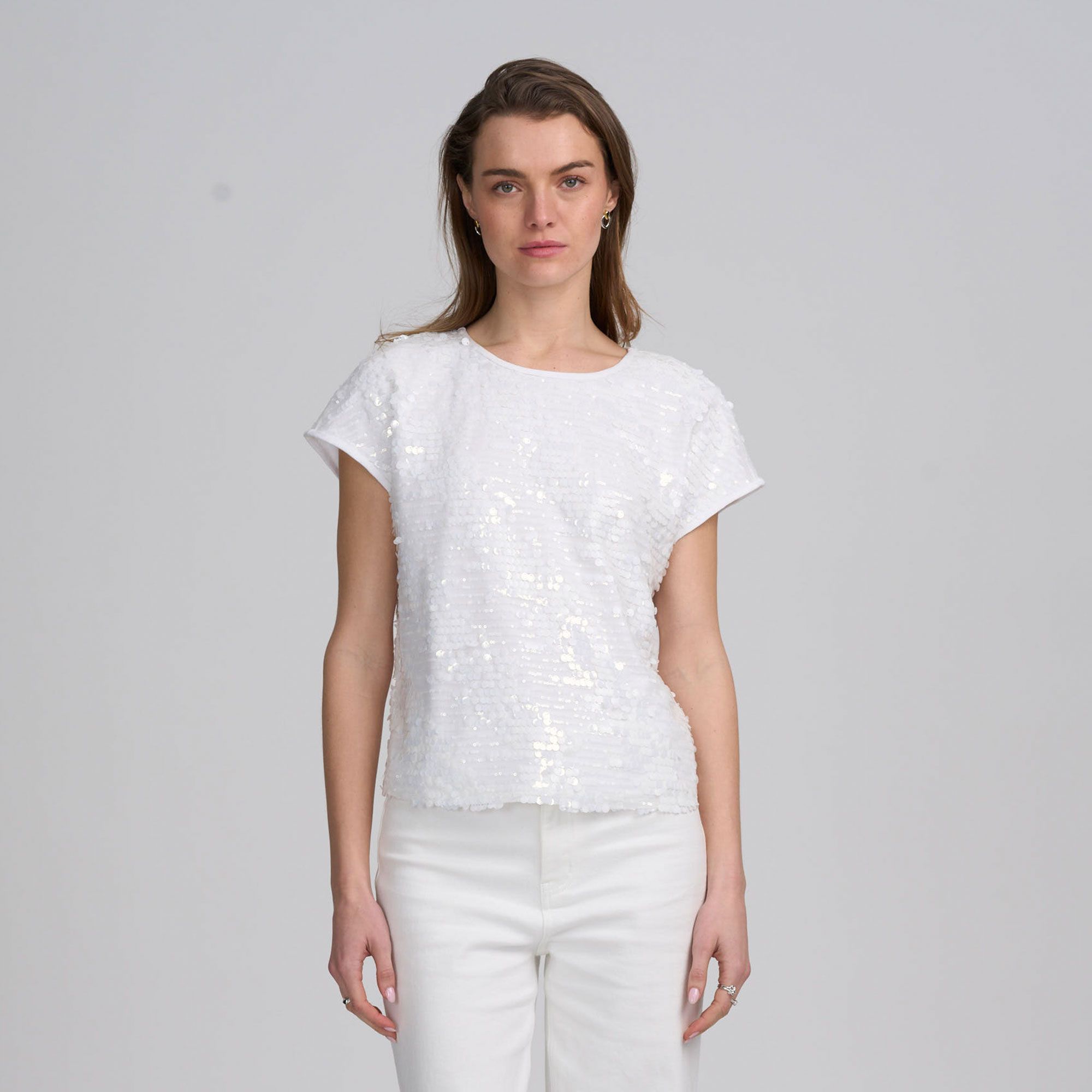 ELLE
Maglia senza maniche
in paillette