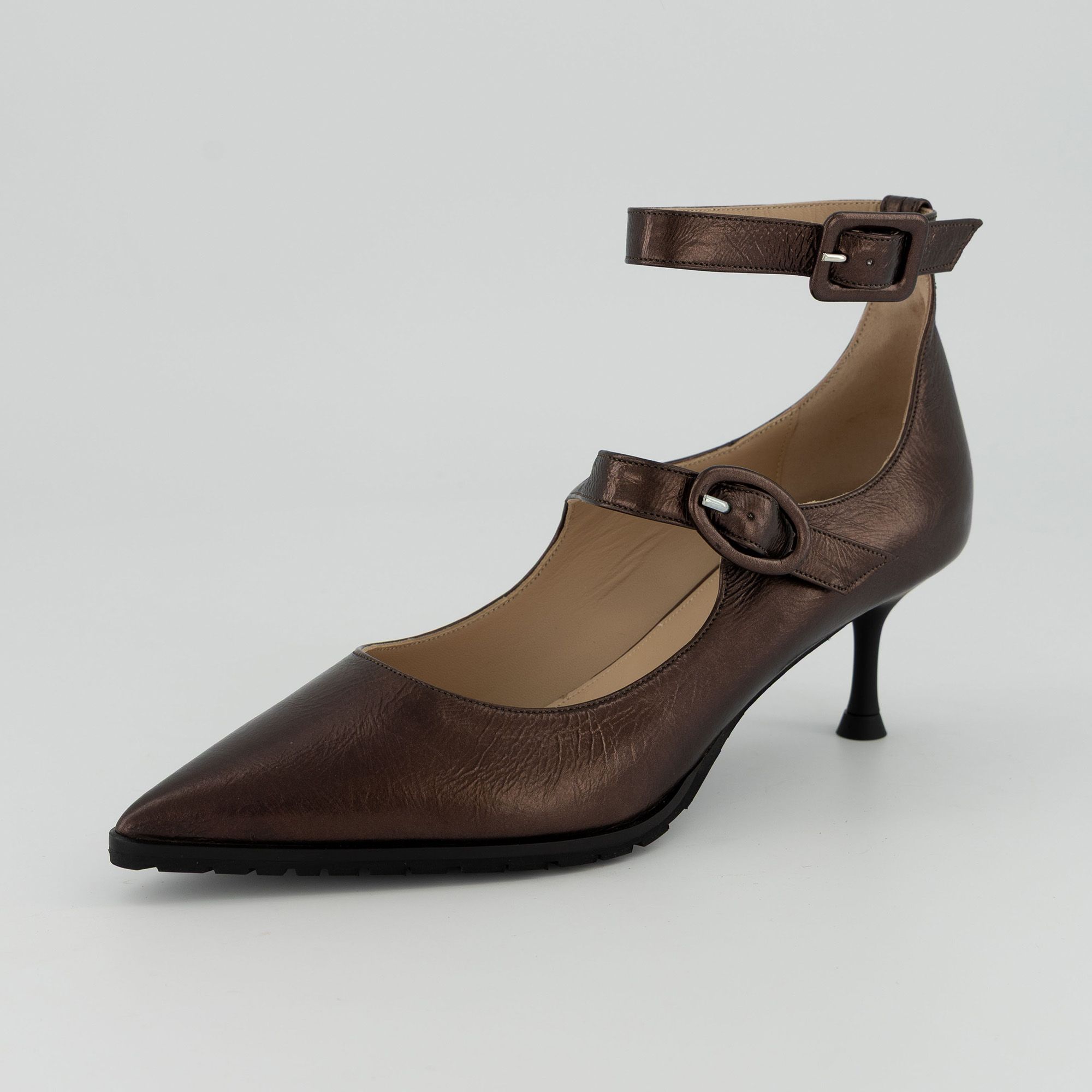 Galieti
Décolleté in pelle
con cinturini e tacco
4,5 cm