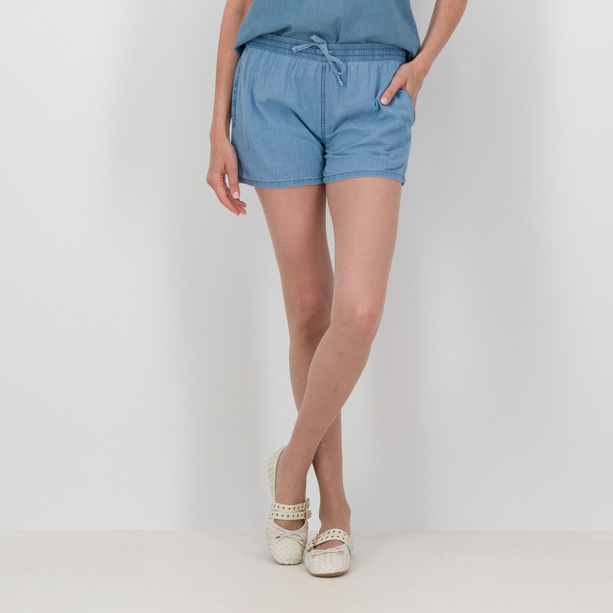 No Limits
Pantaloni
short in cotone
con elastico