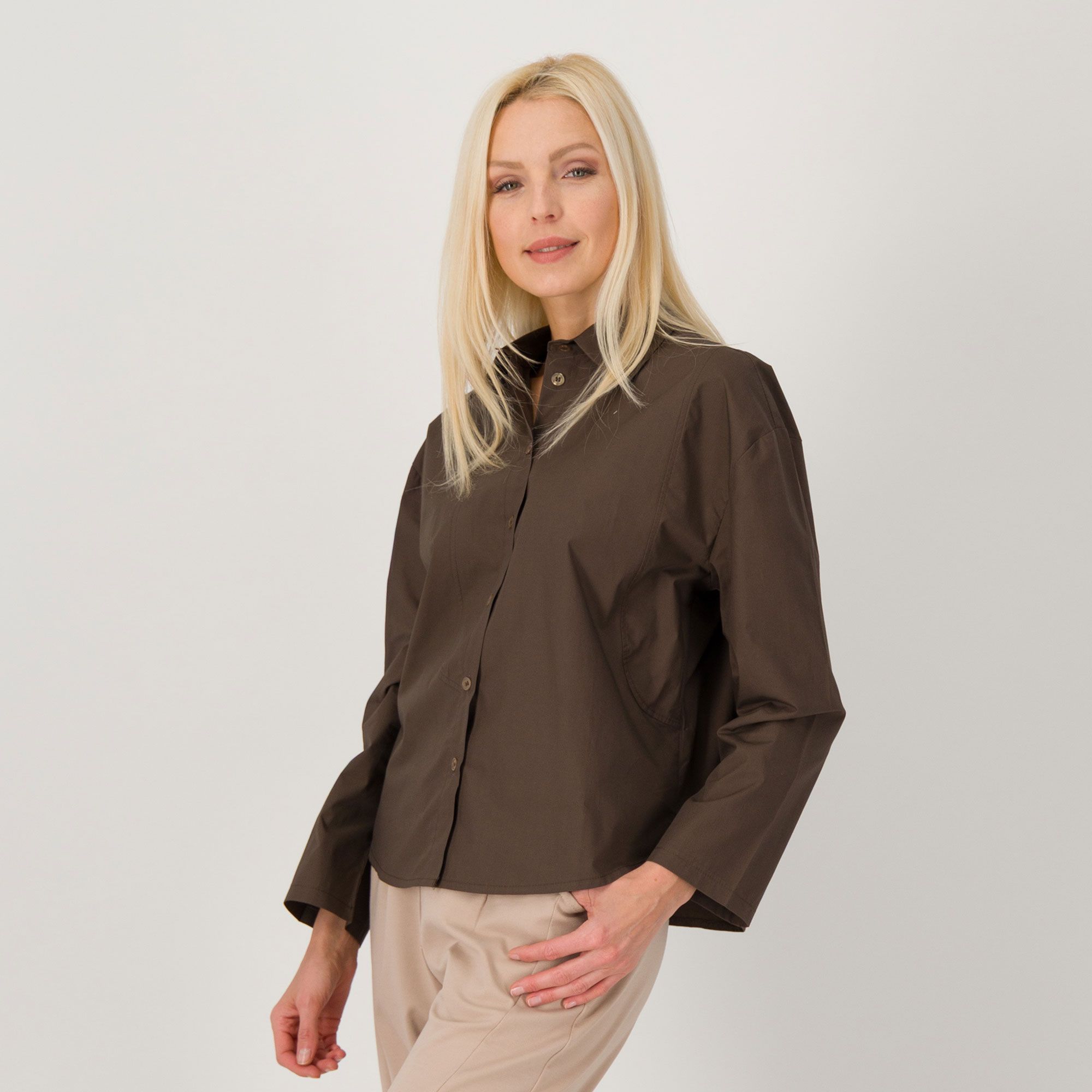 Lucrezia Sciortino
Camicia in cotone
a maniche lughe