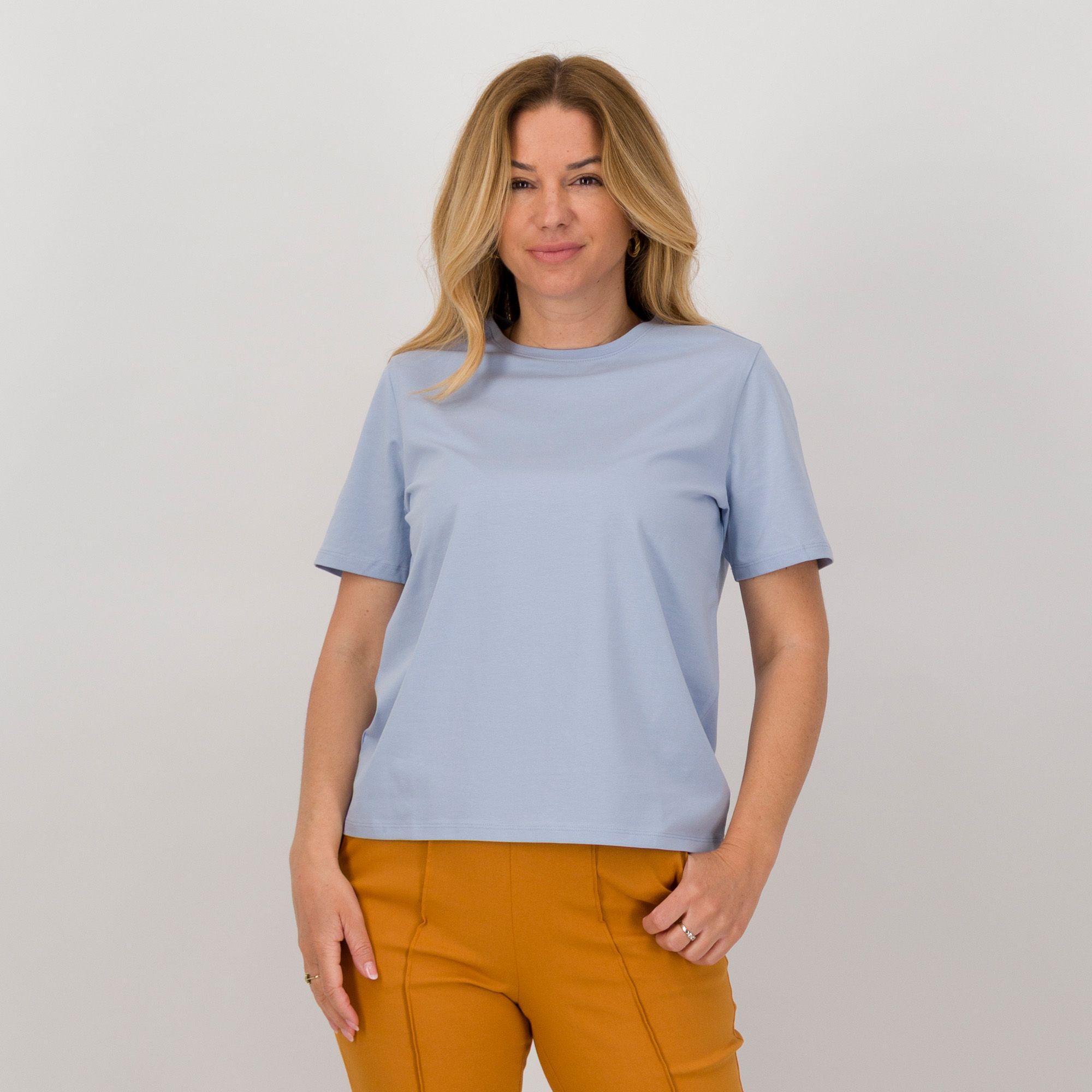 Wynne Layers T-shirt a maniche corte in cotone con scollo tondo