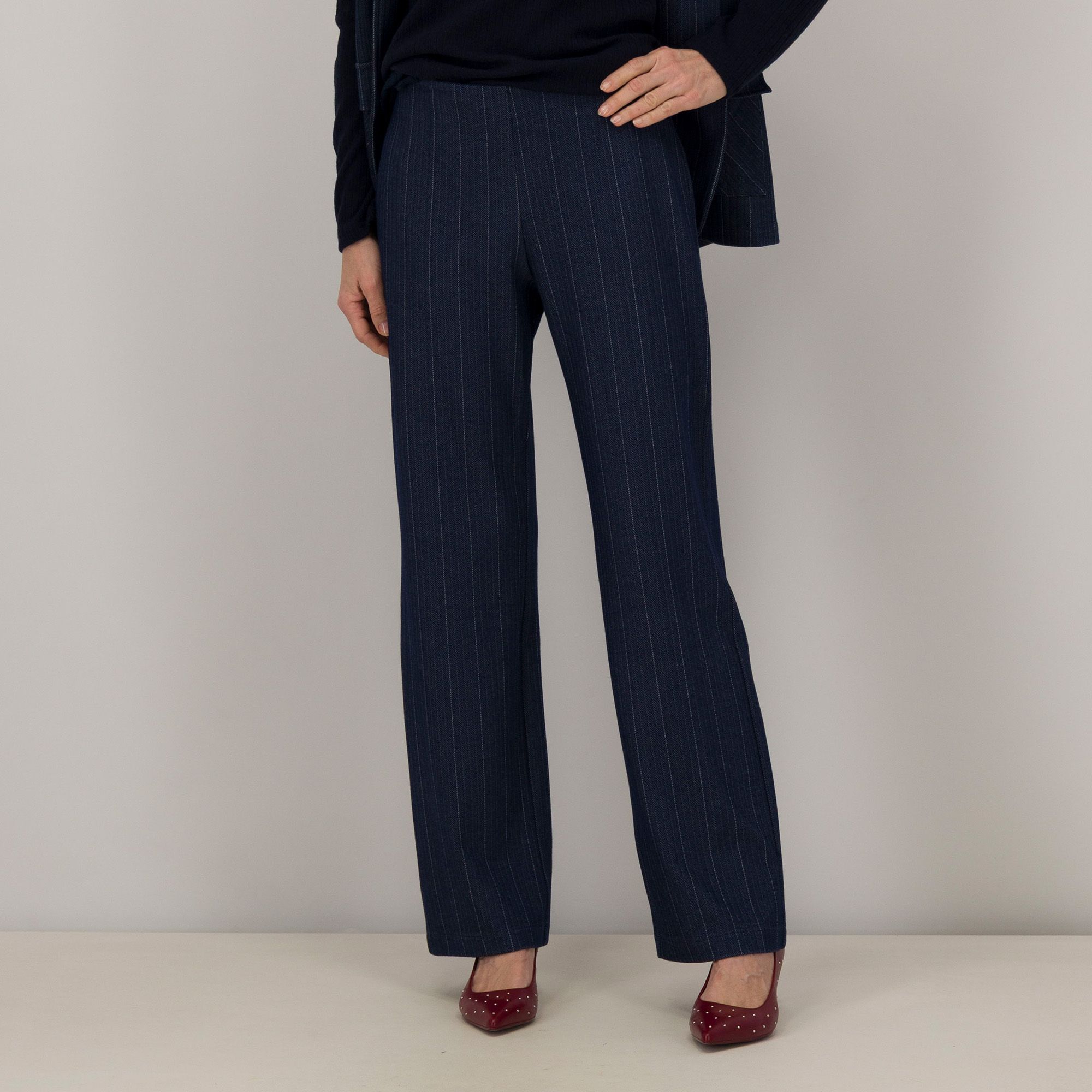 M’ama
Pantaloni a gamba
dritta con elastico