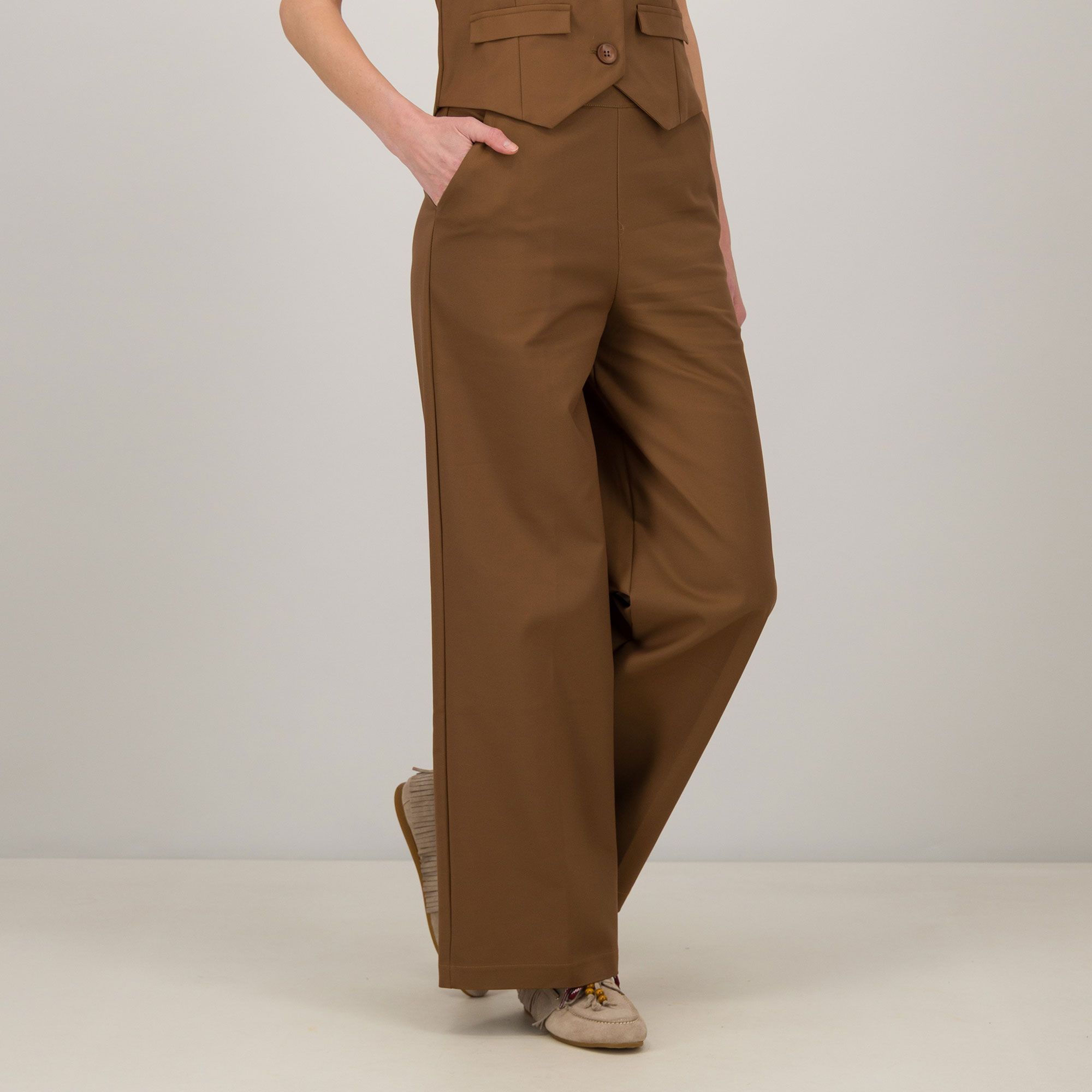 Angela Mele Milano
Pantapalazzo
con elastico in vita