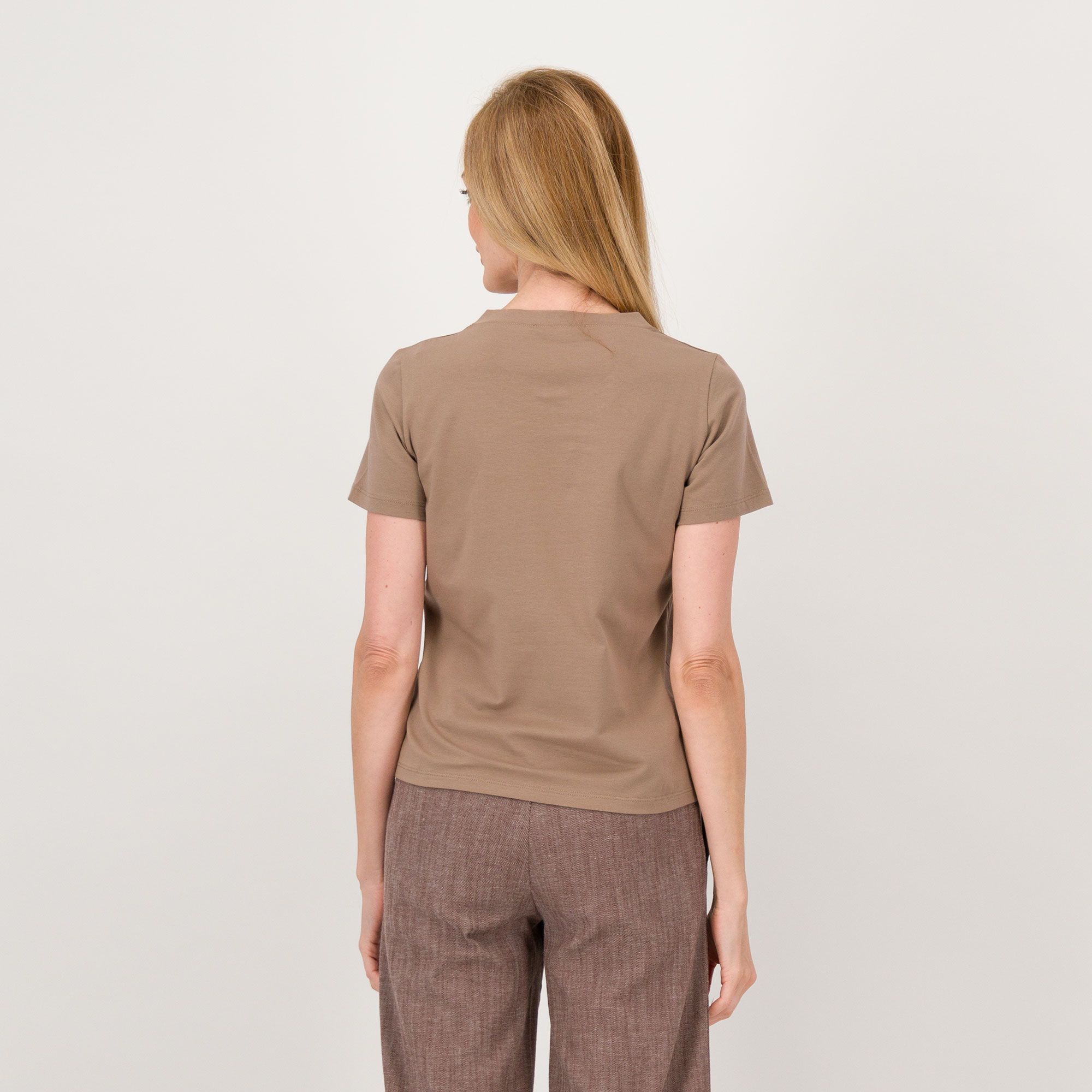 Image of Bianca Della Torre T-shirt in jersey di cotone con stampa effetto laminato061