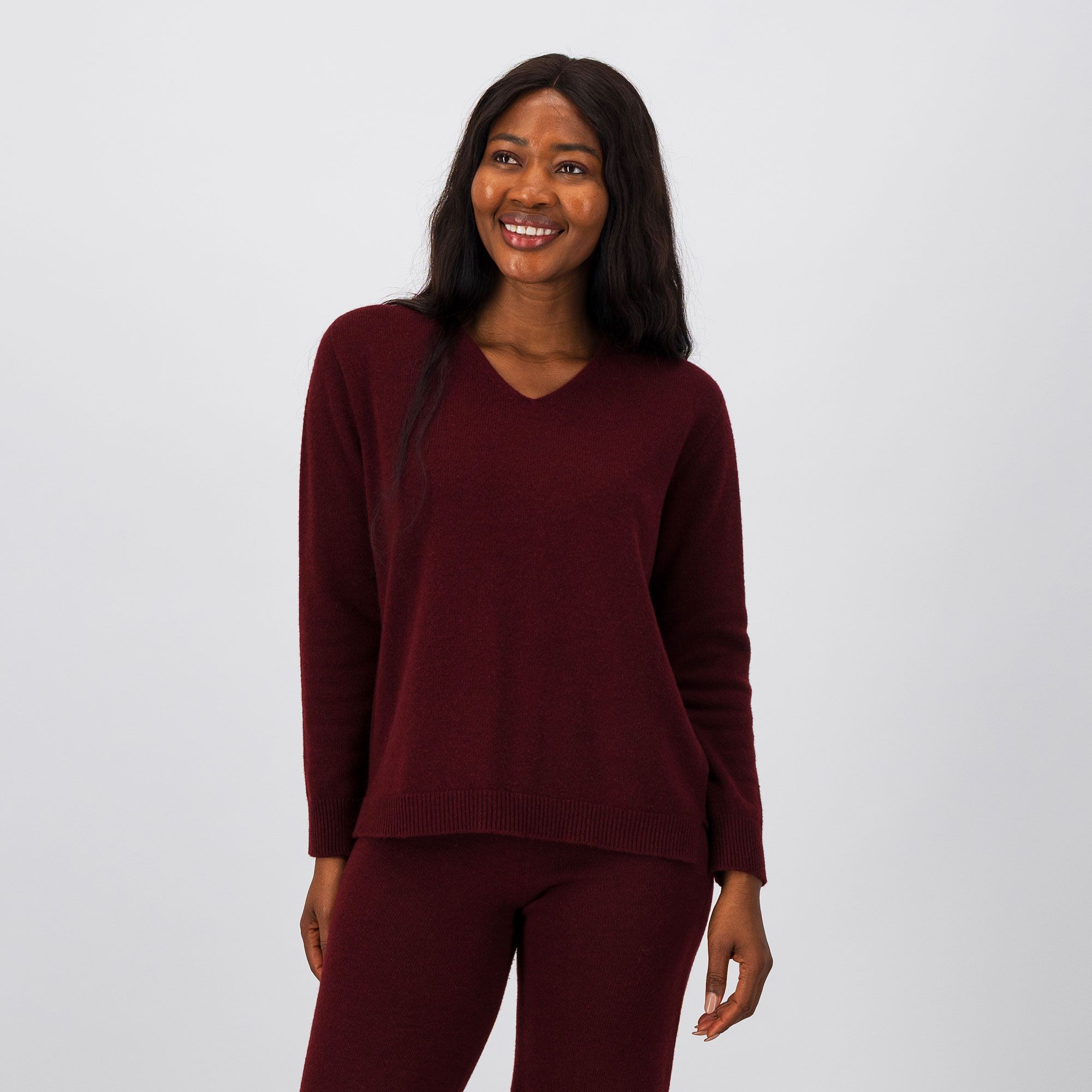 Hekla & Co.
Maglia con
cashmere
e scollo a V