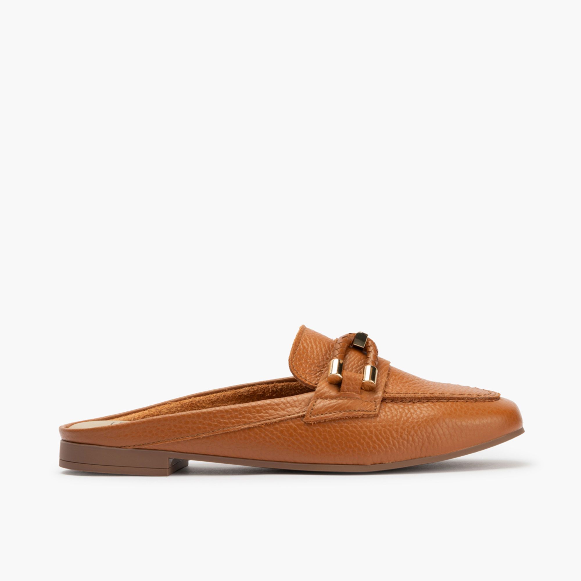 Pitillos
Sabot in pelle
con fascetta frontale
e tacco 1,5 cm