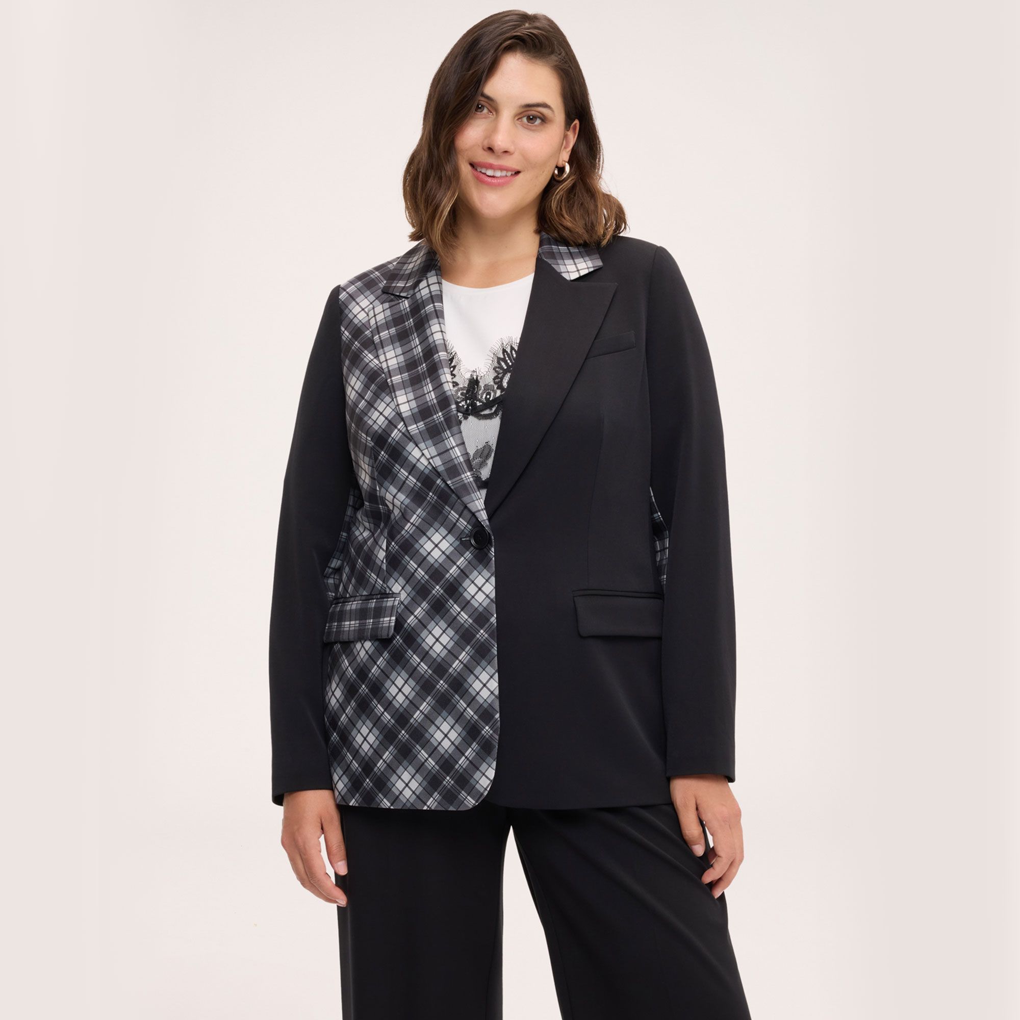 Fiorella Rubino
Blazer monopetto
in fantasia scozzese