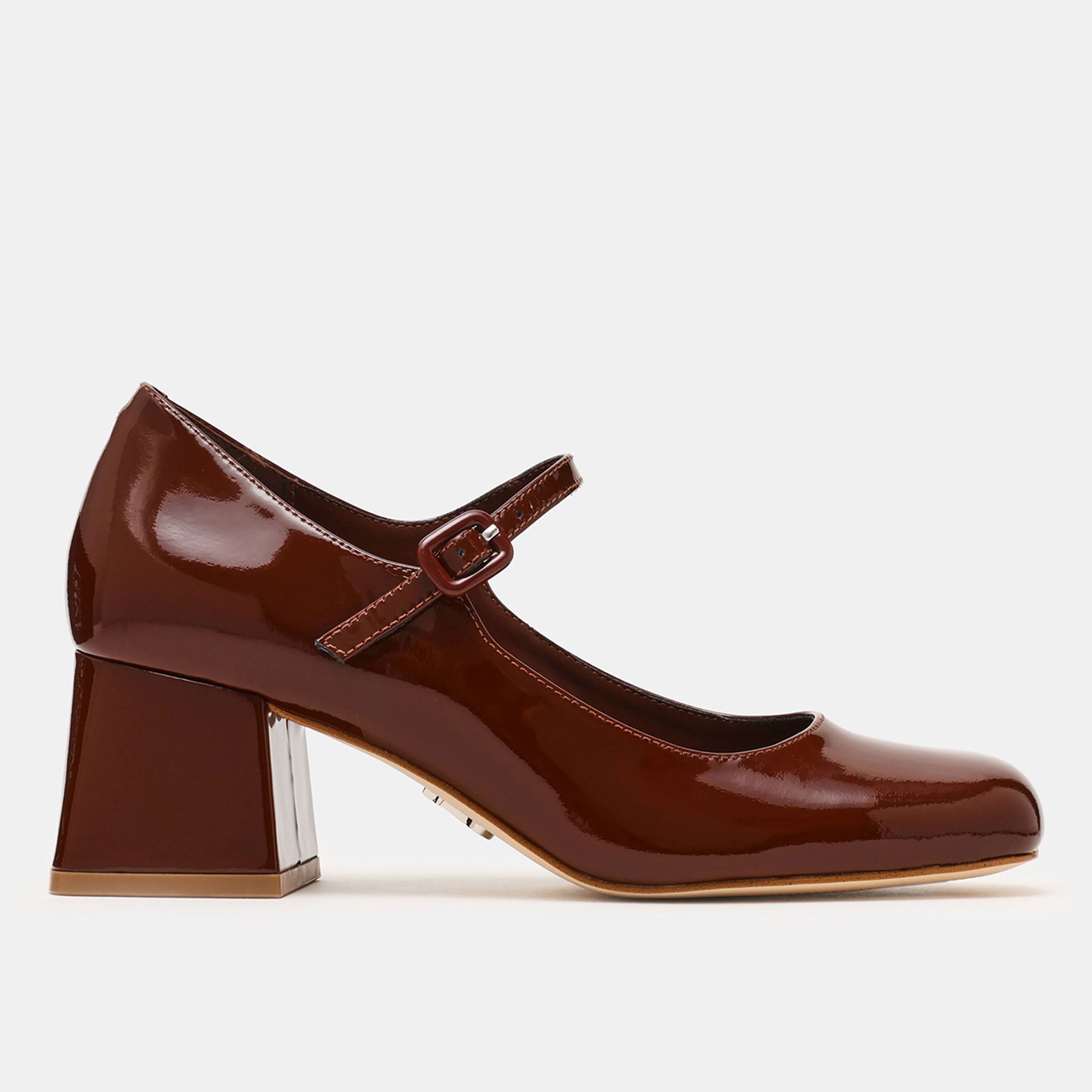 Steve Madden
Mary Jane in pelle
vernice con tacco
5,5 cm