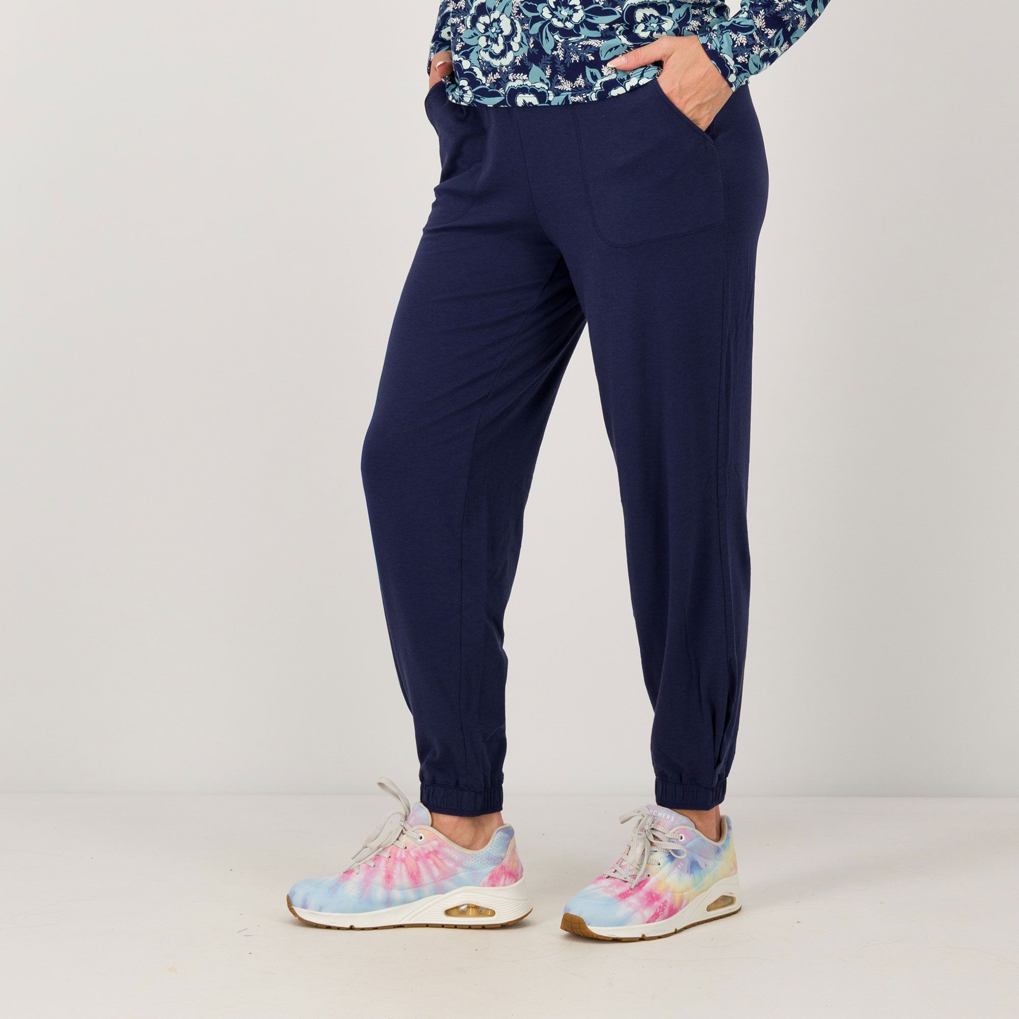 Modern Soul
by AnyBody
Pantaloni in cotone
e modal