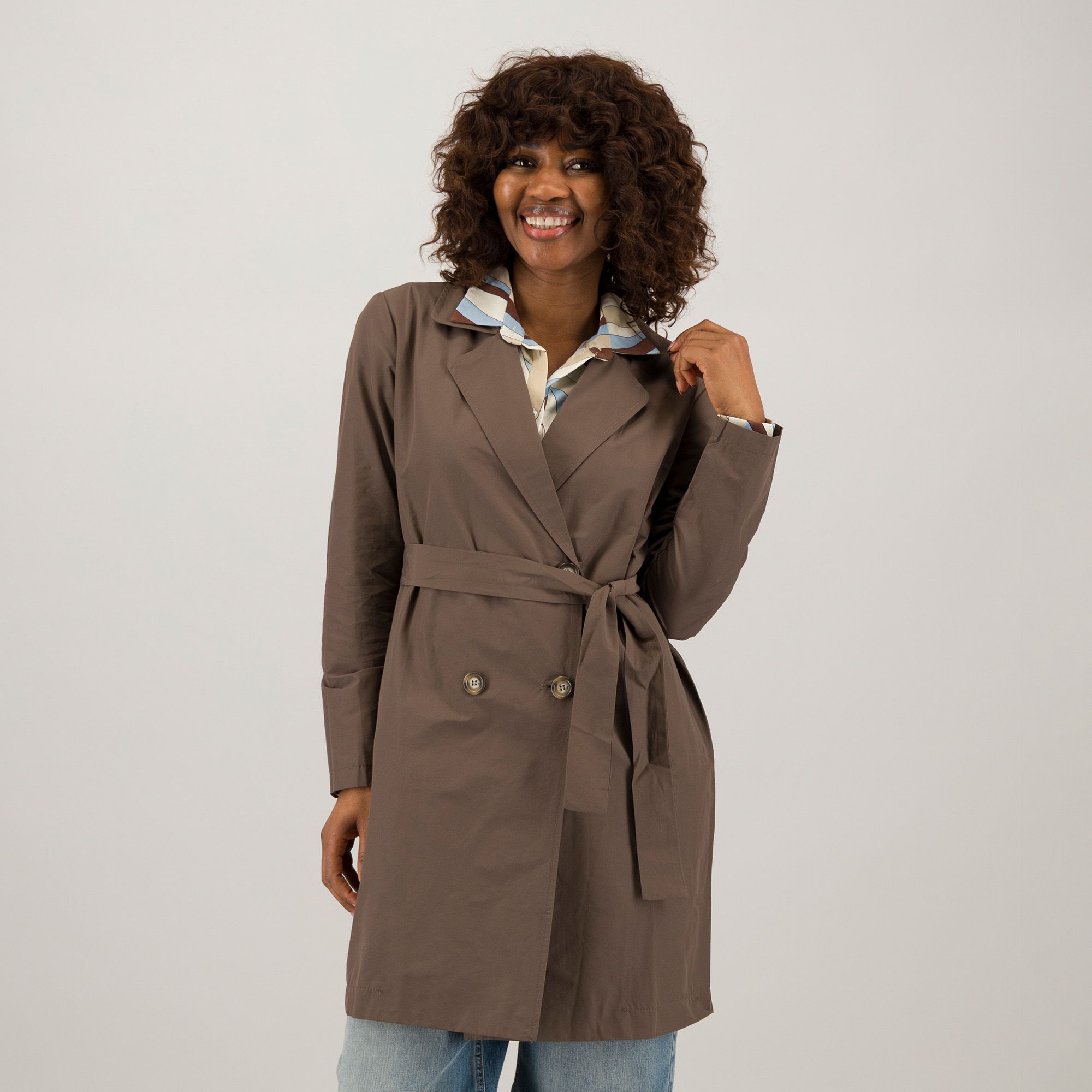 Risskio
Trench doppiopetto
con fusciacca