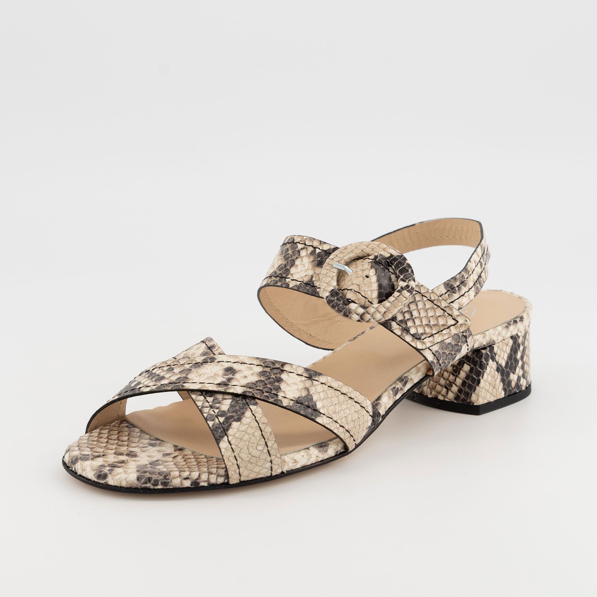 Galieti
Sandali in pelle con
fascette incrociate e
tacco 6 cm