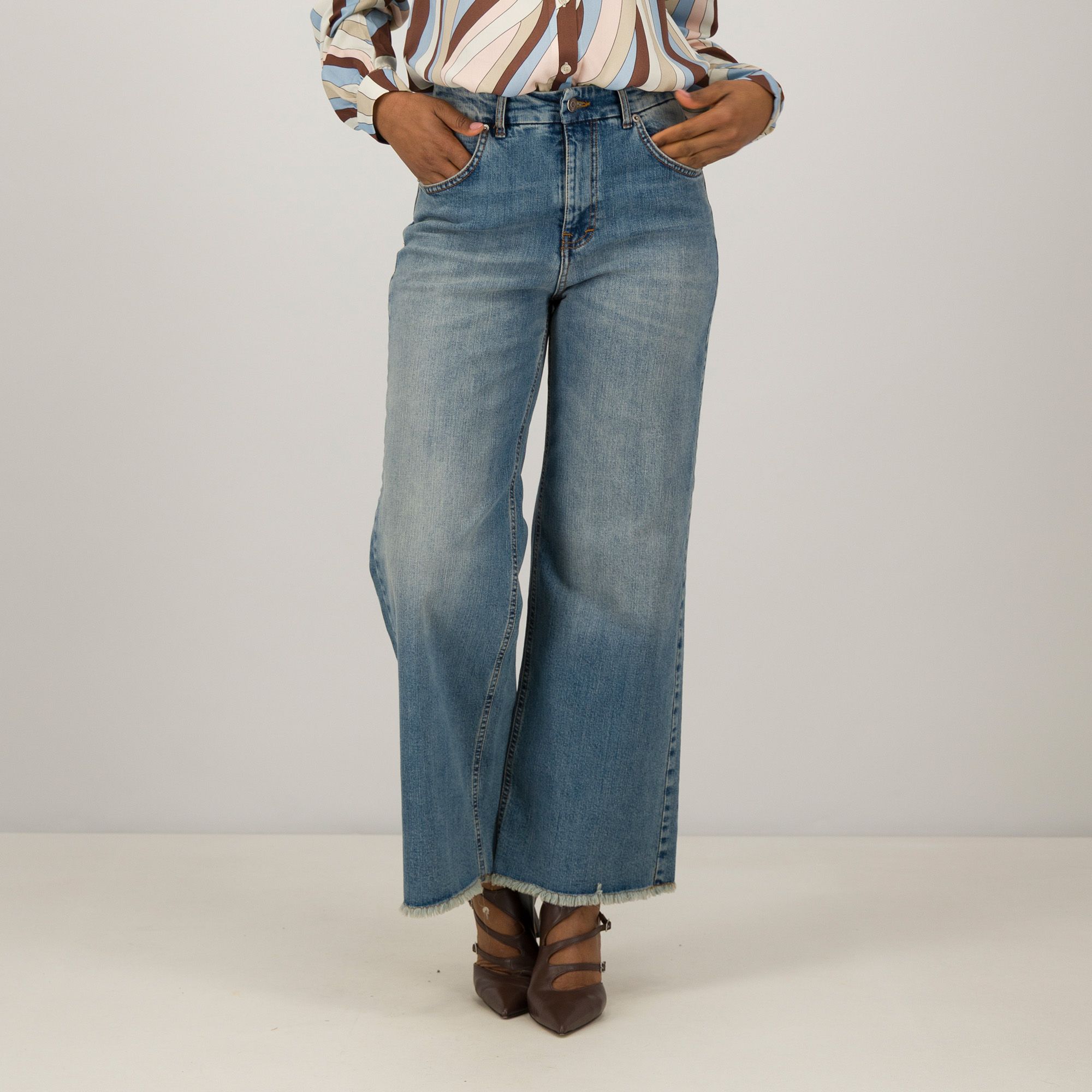 Risskio Jeans a gamba ampia con elastico