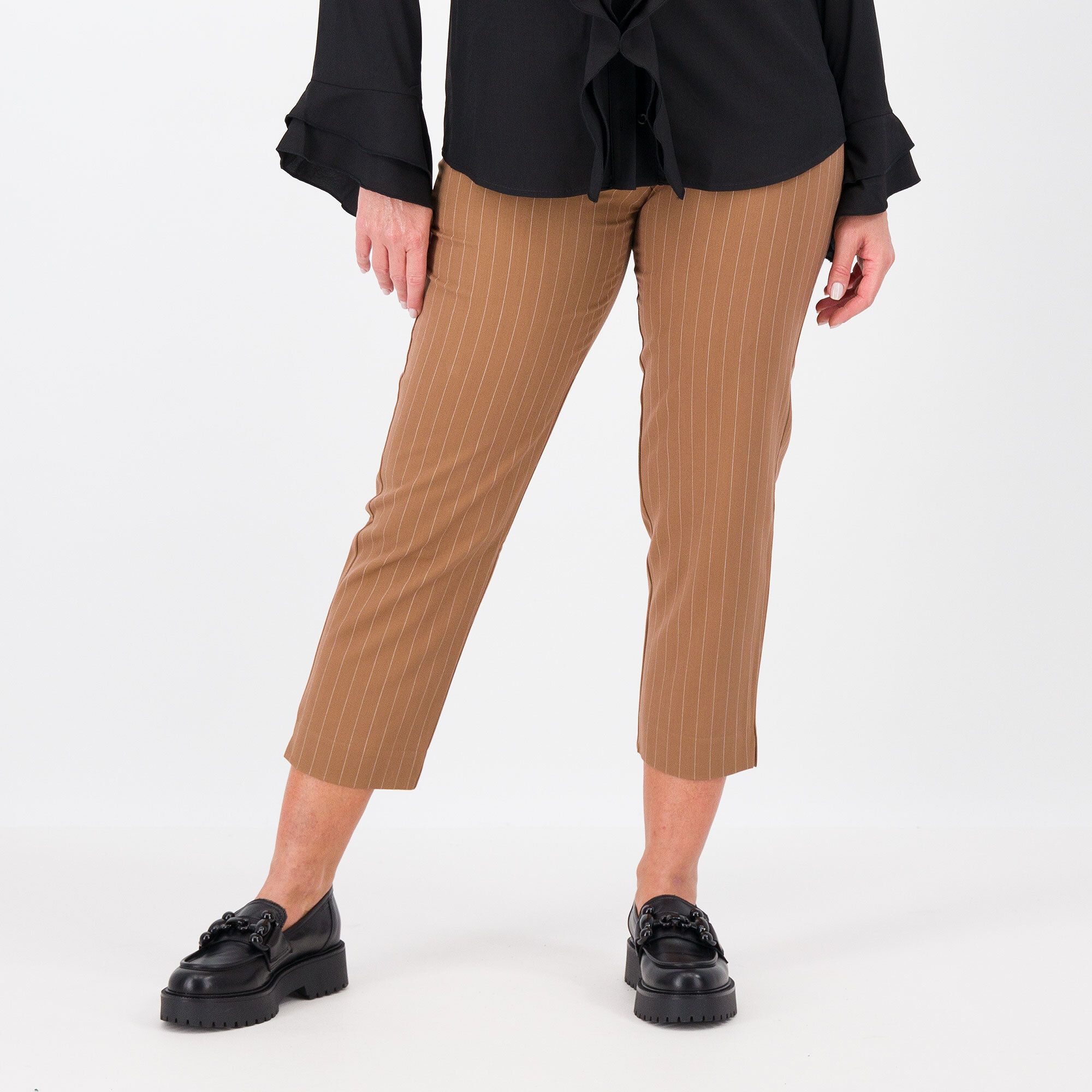 QVC Olly Doo Pantaloni gessati linea carota con gancio